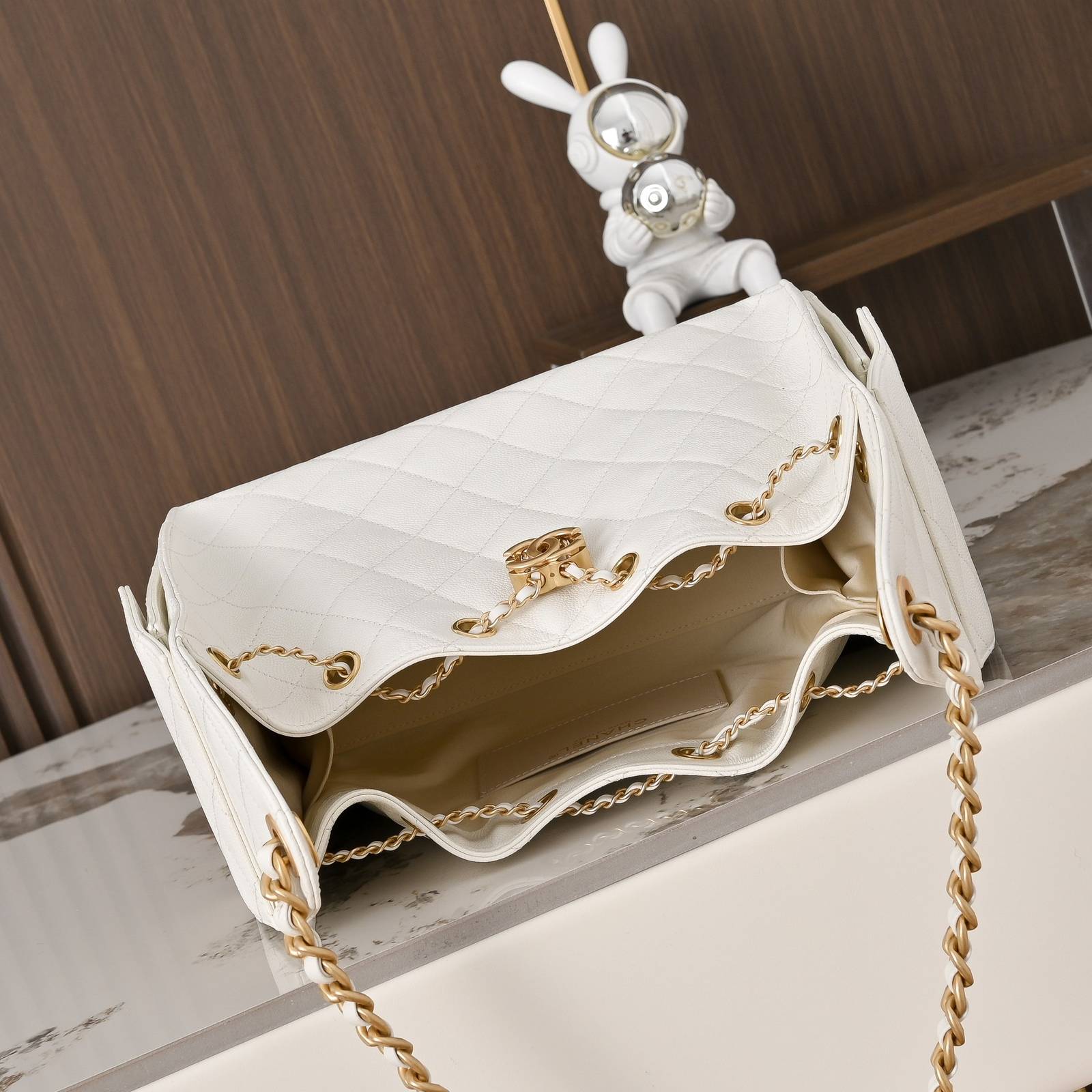 シャネル CHANEL マトラッセ ブラック チェーンショルダーバッグ ゴールド金具 レディース - 画像 4