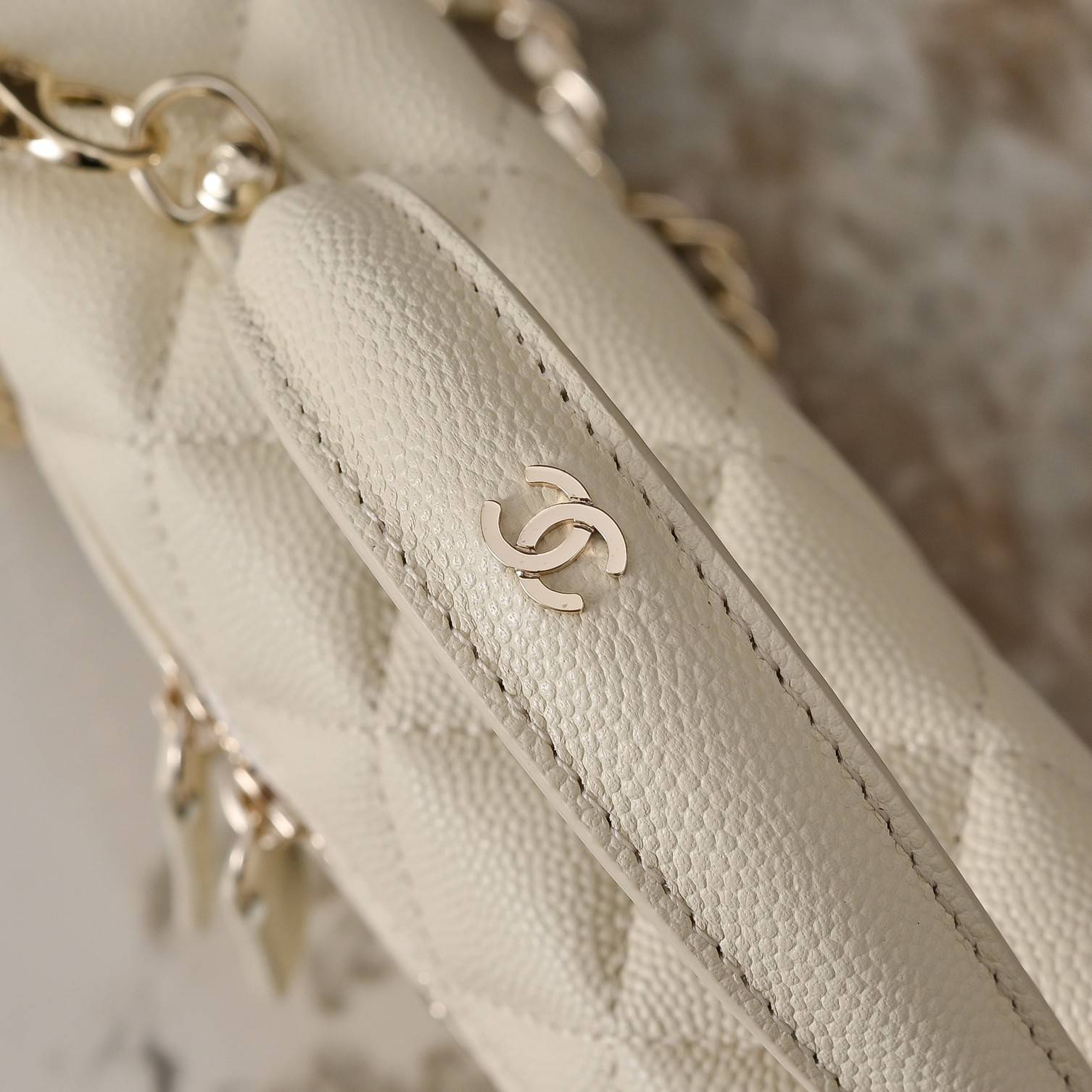 シャネル CHANEL マトラッセ ハンドバッグ キャビアスキン ゴールド金具 フラップバッグ レザー編み込みチェーン - 画像 13