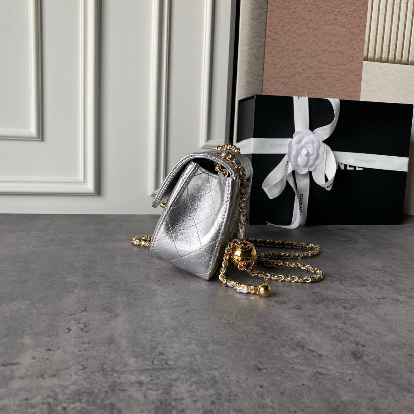 シャネル CHANEL マトラッセ ミニフラップバッグ キャビアスキン ゴールド金具 レザー編み込みチェーン ファスナー - 画像 5