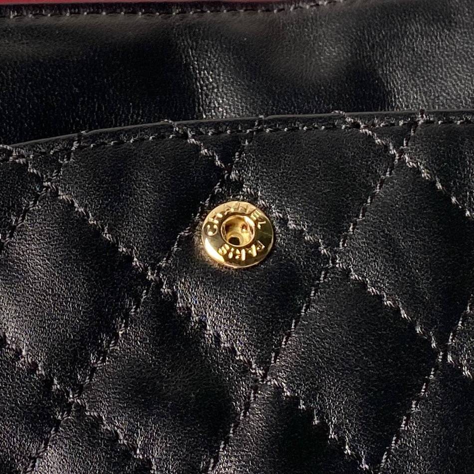 シャネル CHANEL 2 55 クラシック マトラッセ キャビアスキン フラップバッグ ブラック ホワイト レッド ゴ - 画像 20