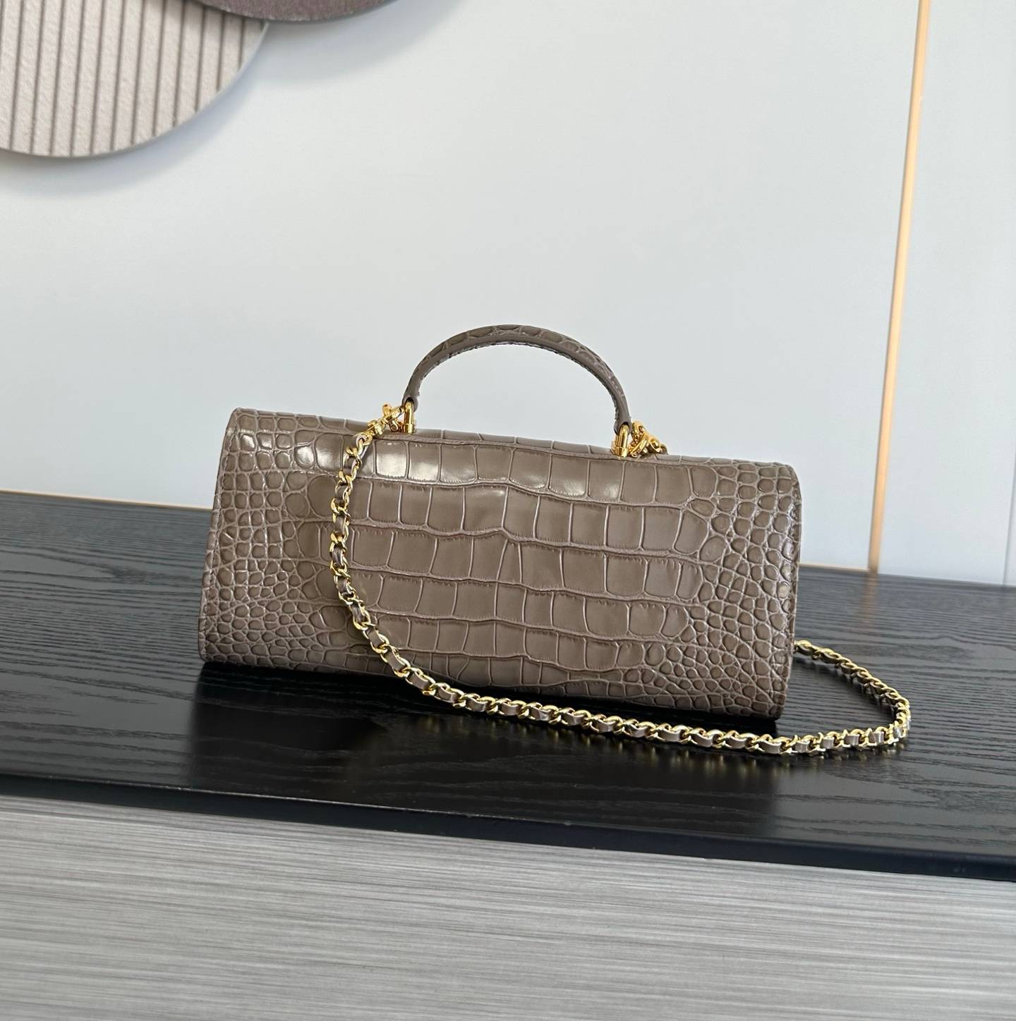 シャネル CHANEL マトラッセ キャビアスキン チェーンショルダーバッグ ブラック ゴールド金具 レディース - 画像 17