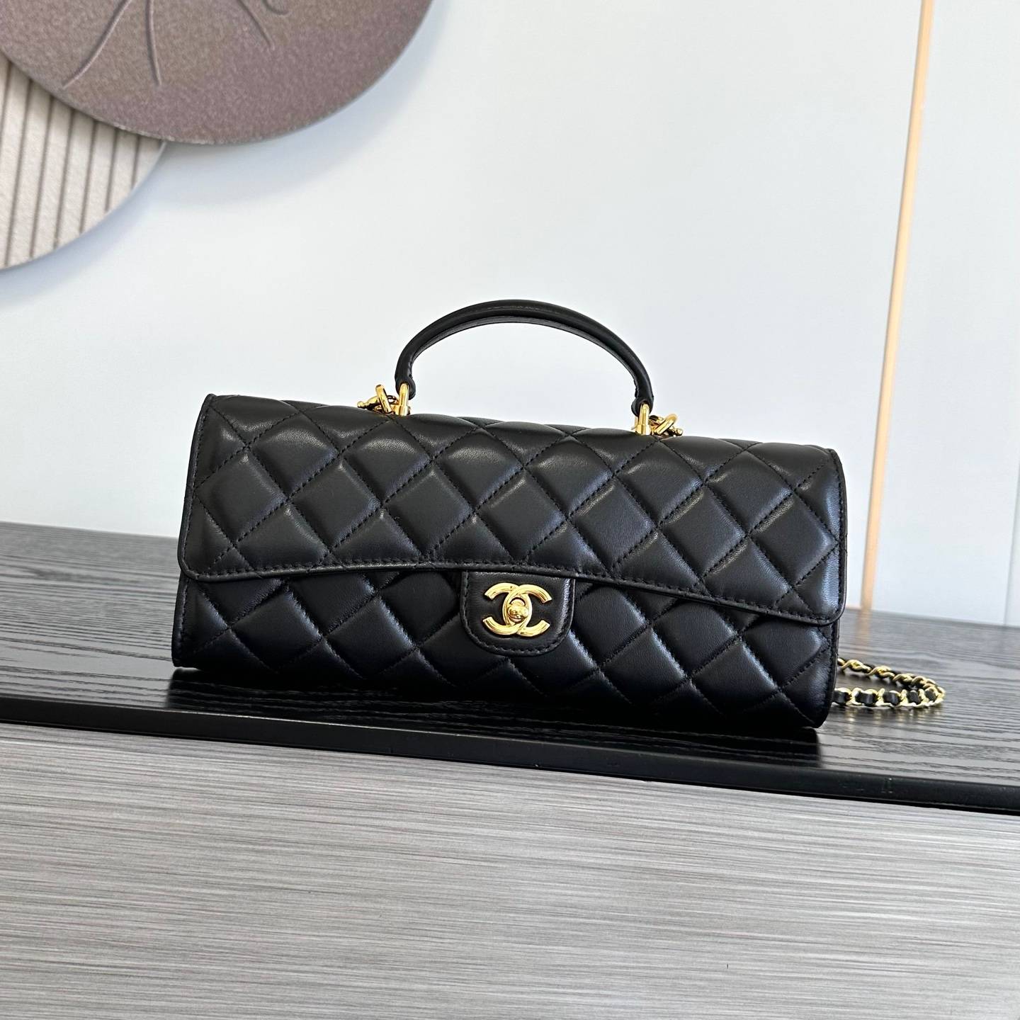 シャネル マトラッセ ラムスキン ブラック ゴールド金具 チェーンショルダーバッグ レディース - 画像 10