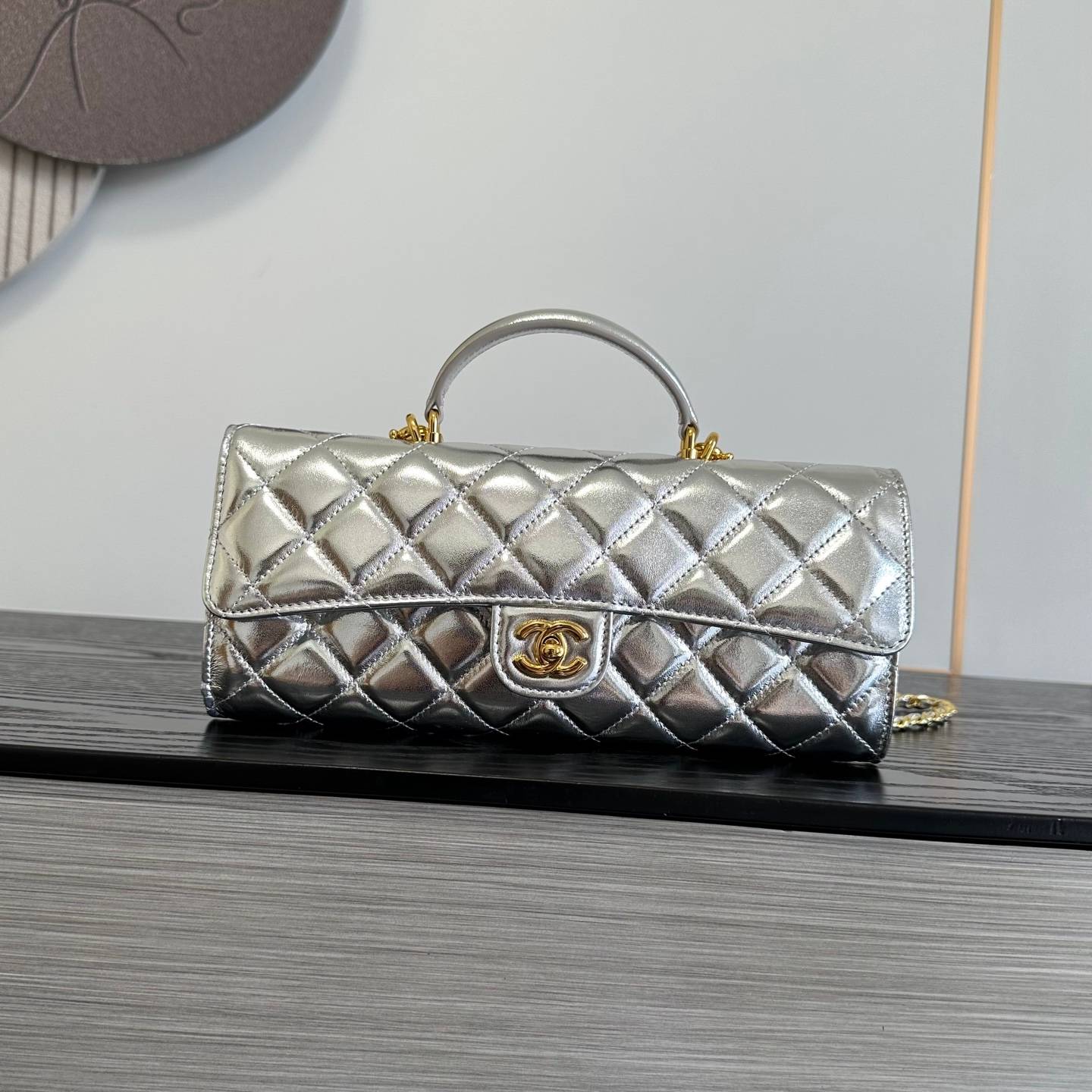 シャネル マトラッセ ラムスキン ブラック ゴールド金具 チェーンショルダーバッグ レディース - 画像 19