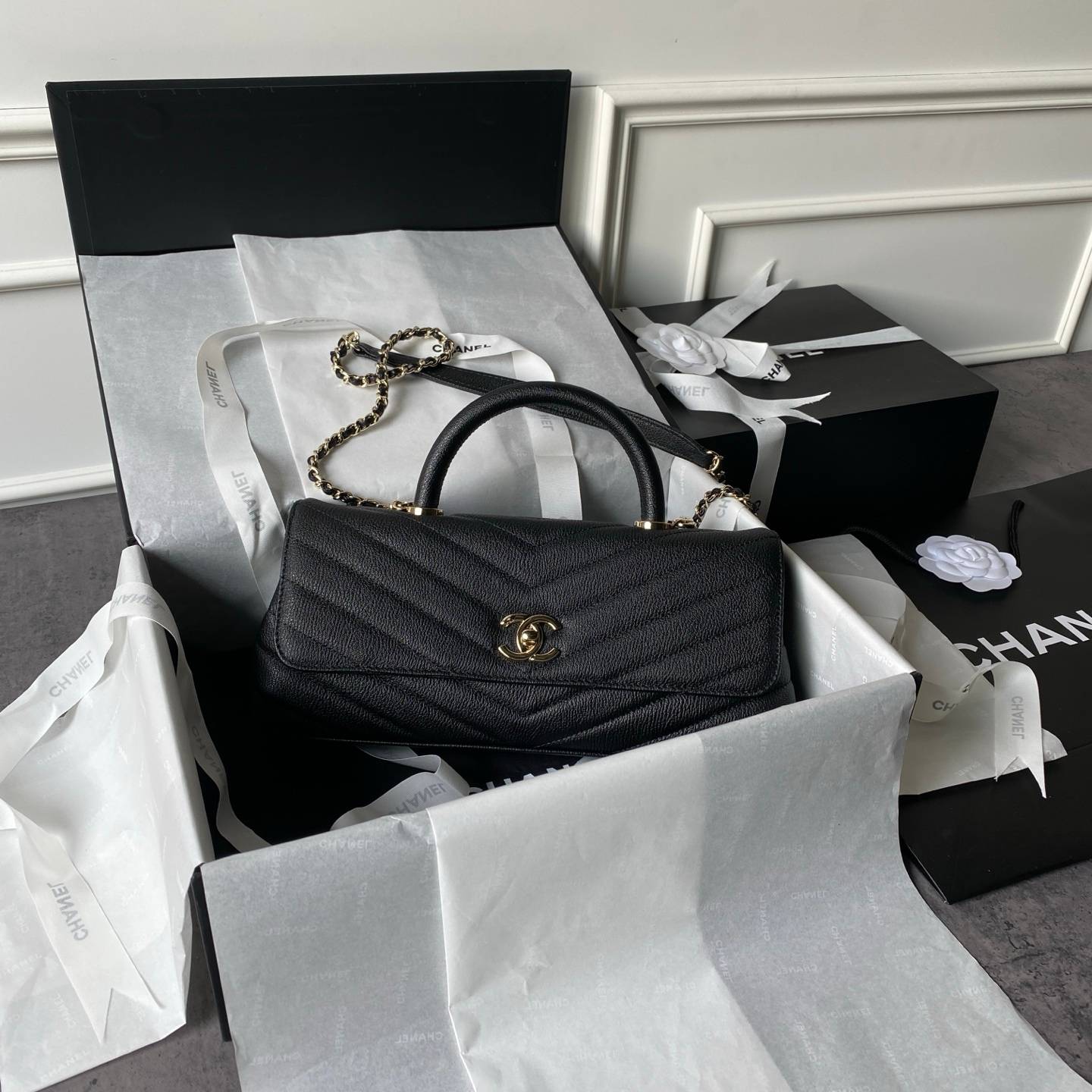 シャネル CHANEL マトラッセ ラムスキン フラップバッグ ゴールド金具 ターンロック チェーンショルダー レディー - 画像 19