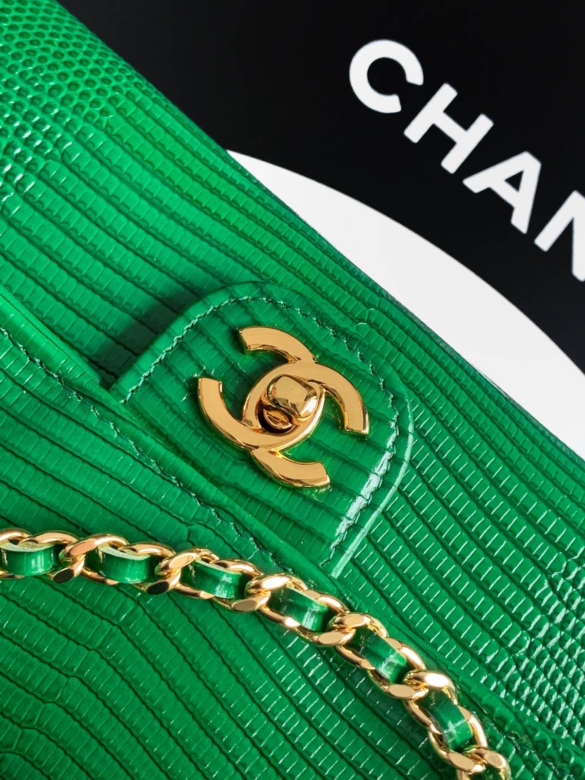 シャネル CHANEL マトラッセ フラップバッグ キャビアスキン ゴールド金具 レザー編み込みチェーン ショルダーバッ - 画像 5