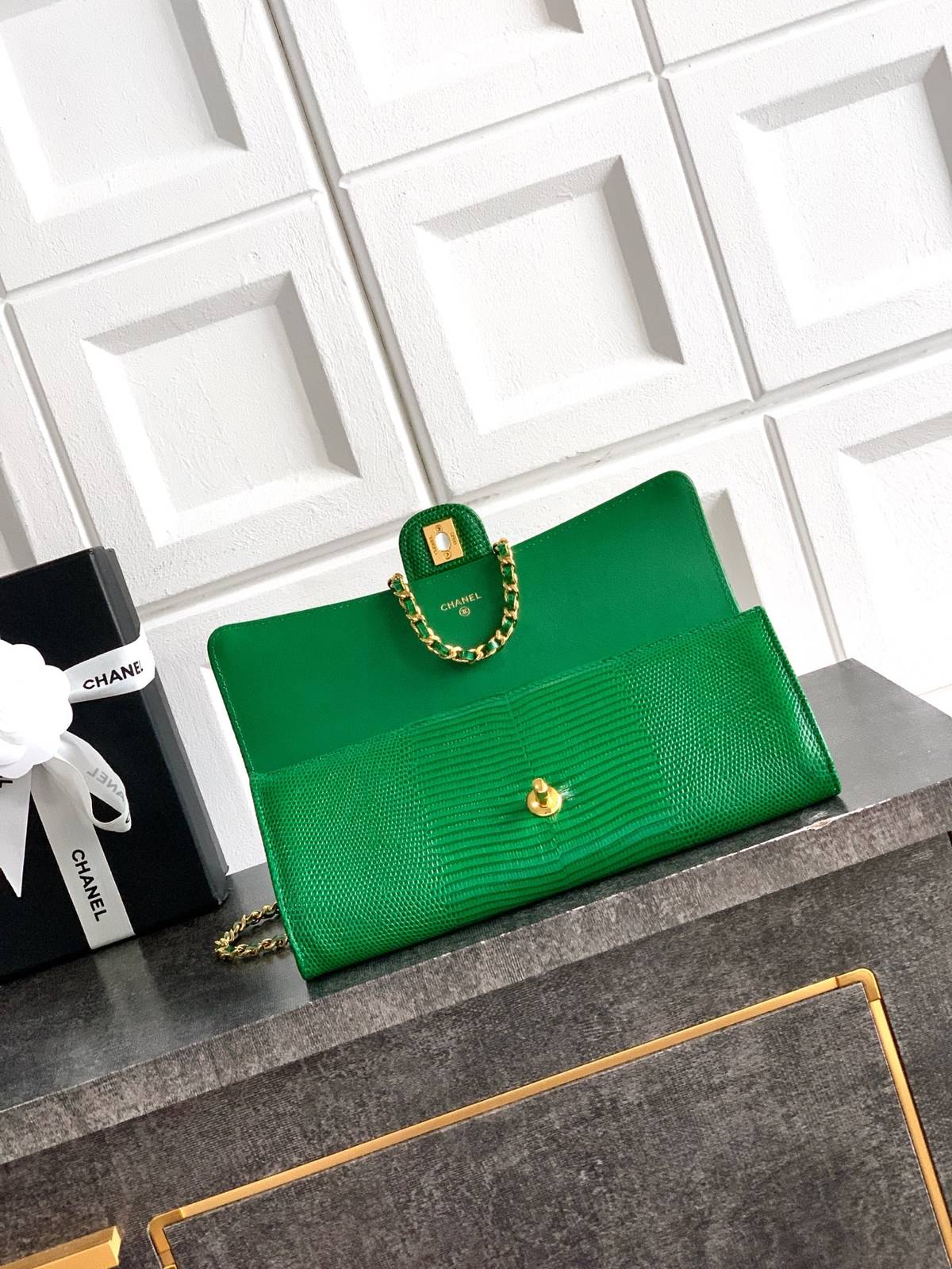 シャネル CHANEL マトラッセ フラップバッグ キャビアスキン ゴールド金具 レザー編み込みチェーン ショルダーバッ - 画像 6