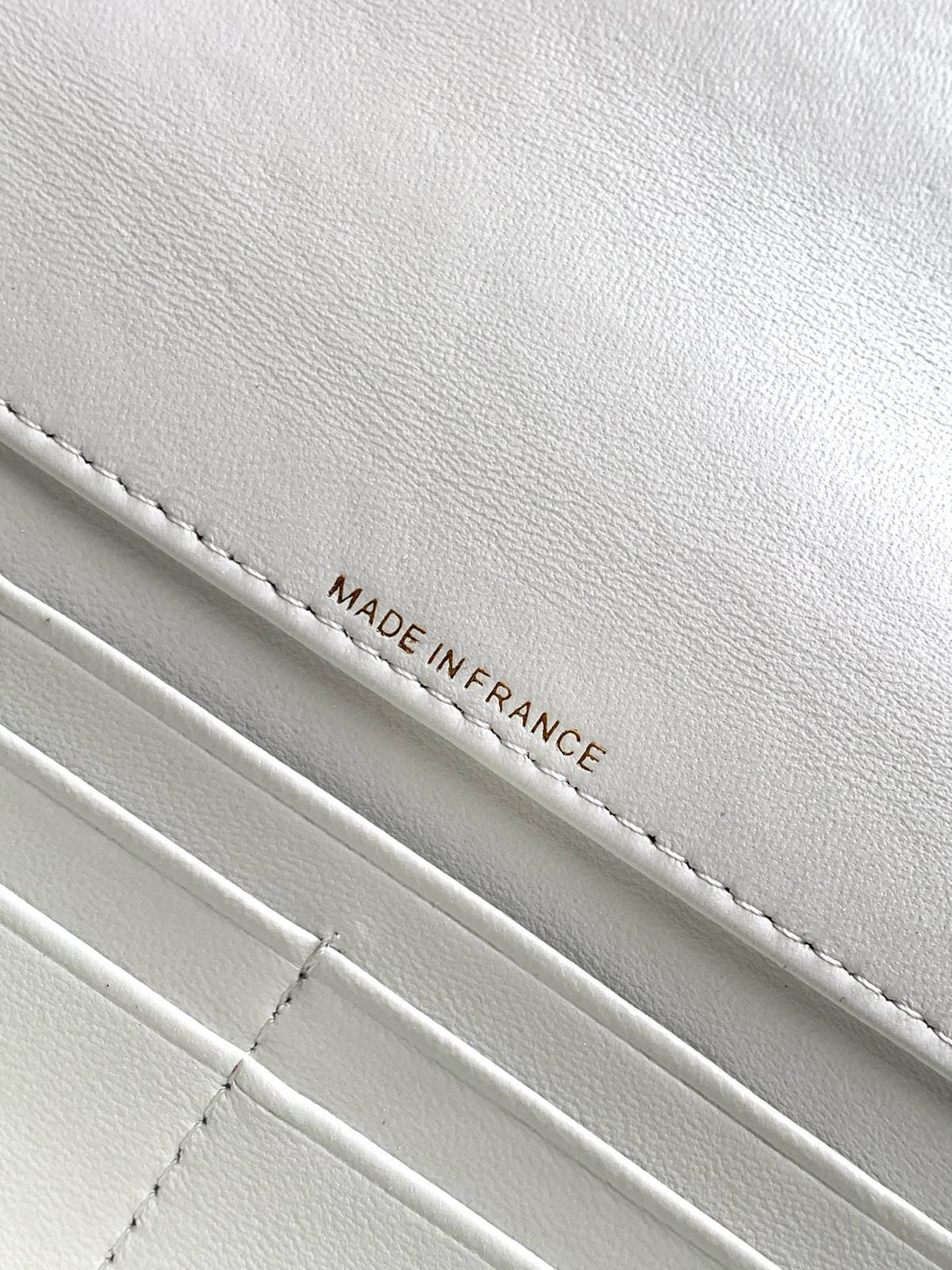 シャネル CHANEL マトラッセ フラップバッグ キャビアスキン ゴールド金具 レザー編み込みチェーン ショルダーバッ - 画像 11