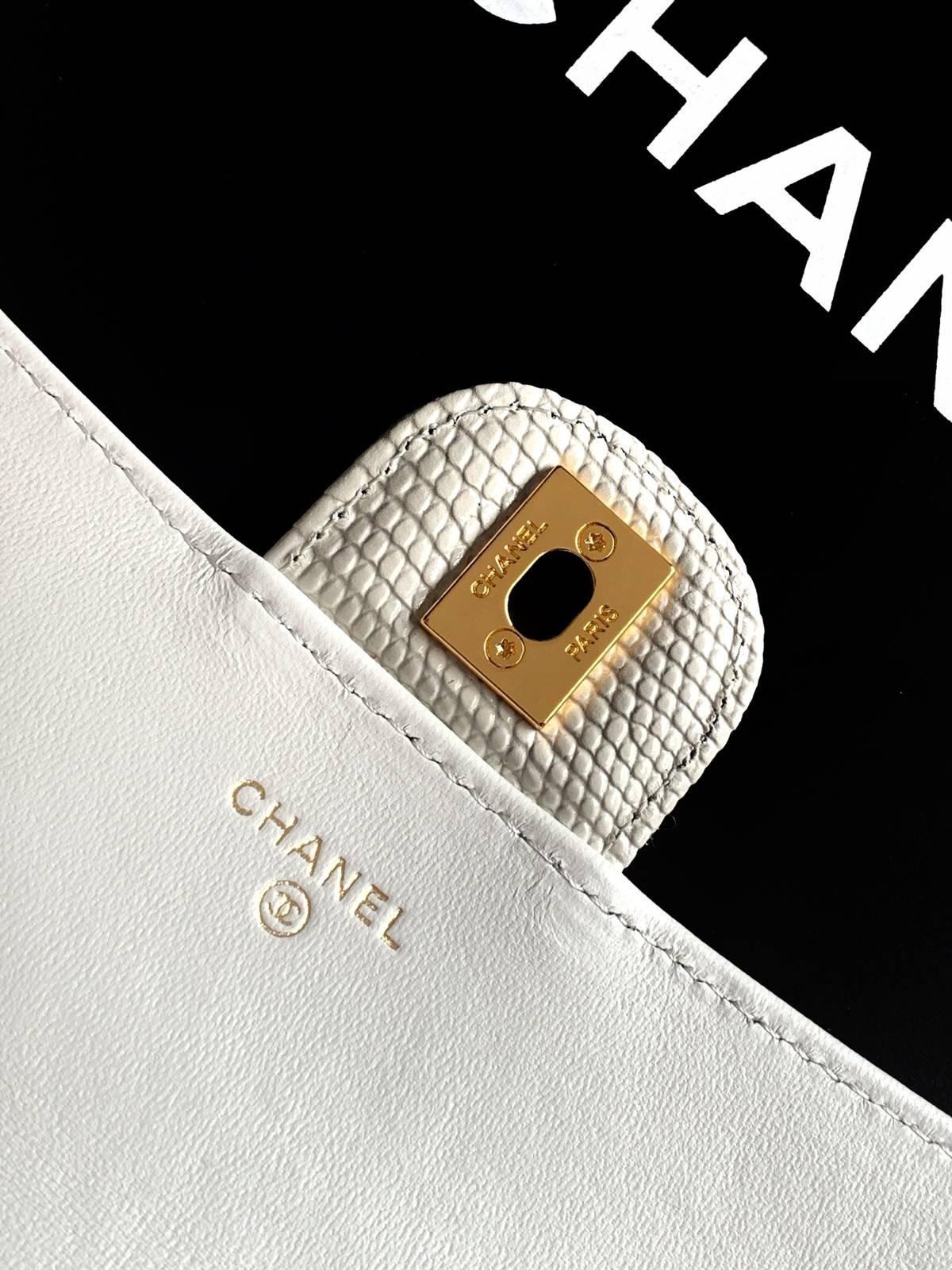 シャネル CHANEL マトラッセ フラップバッグ キャビアスキン ゴールド金具 レザー編み込みチェーン ショルダーバッ - 画像 14