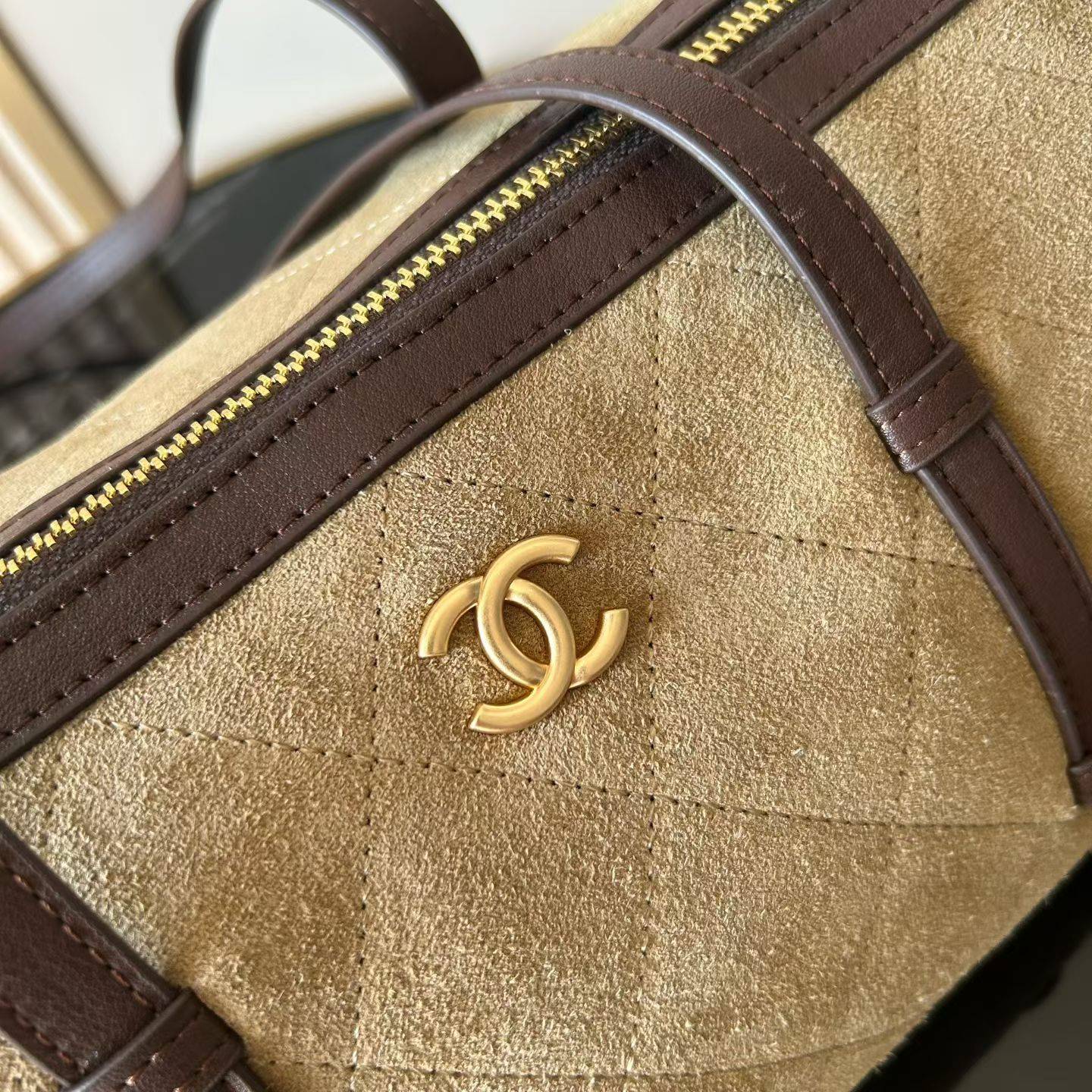シャネル CHANEL マトラッセ ラムスキン チェーンショルダーバッグ ブラック ホワイト ゴールド金具 - 画像 7