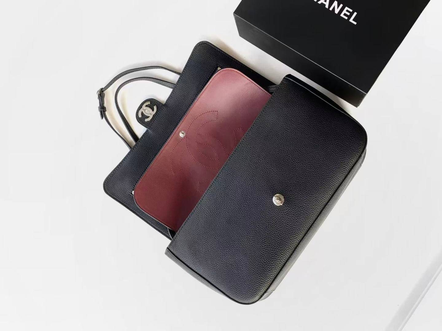 シャネル CHANEL マトラッセ チェーンショルダーバッグ キャビアスキン ゴールド金具 レディース ブラック - 画像 4