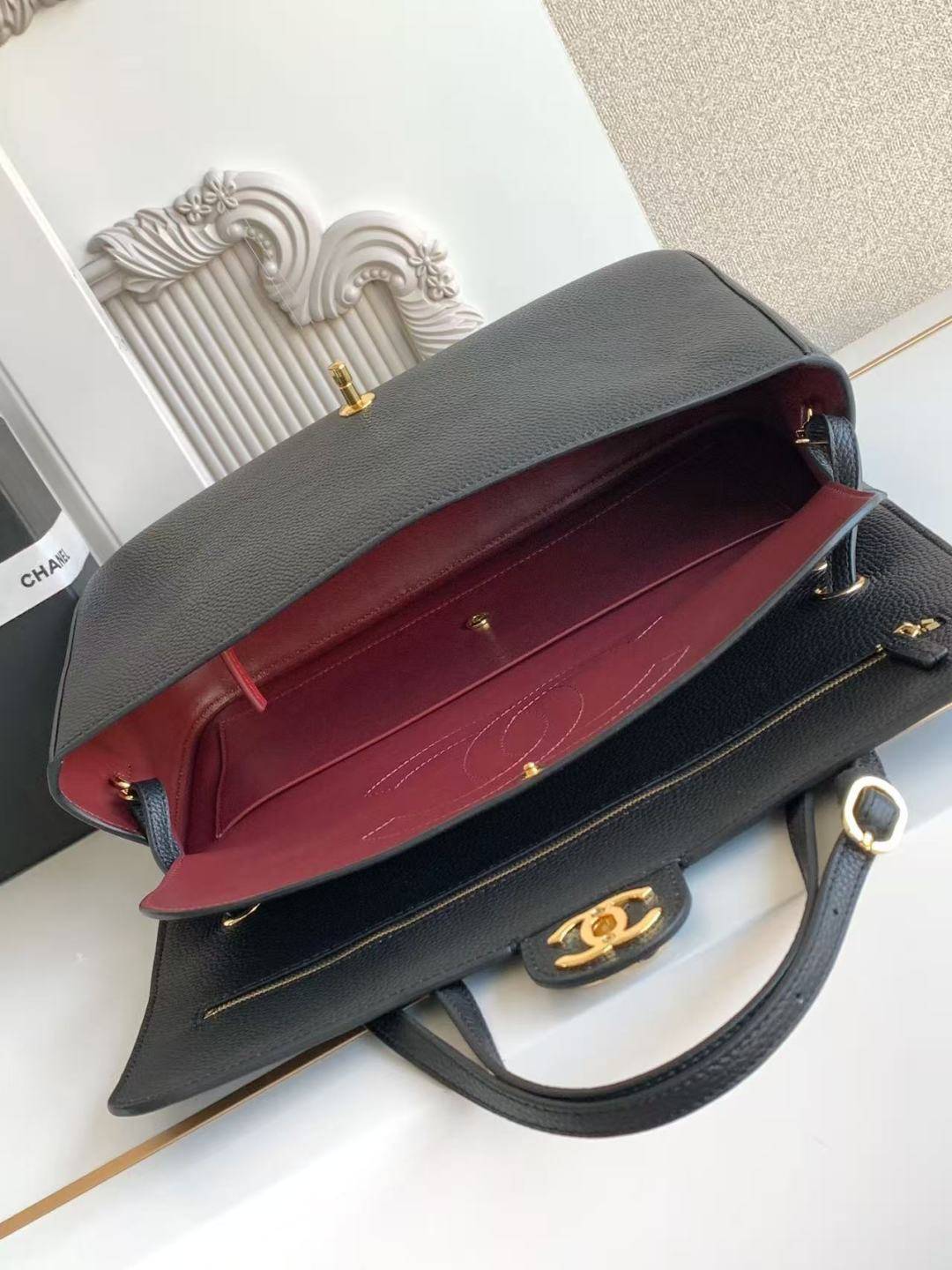 シャネル CHANEL マトラッセ チェーンショルダーバッグ キャビアスキン ゴールド金具 レディース ブラック - 画像 13