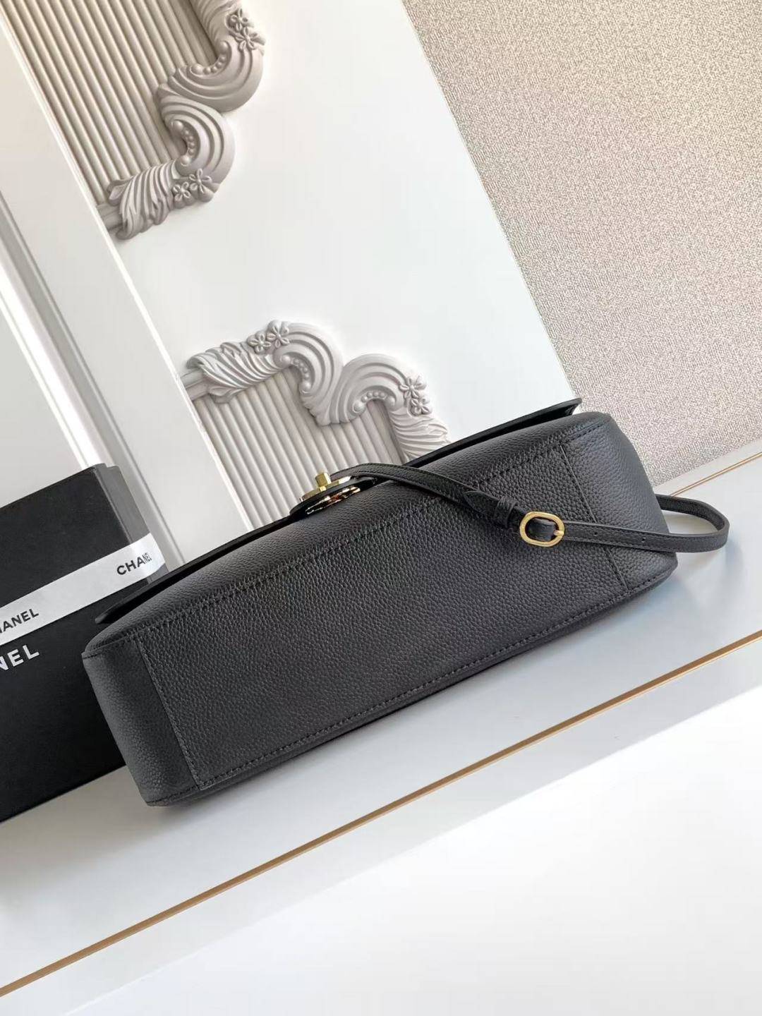 シャネル CHANEL マトラッセ チェーンショルダーバッグ キャビアスキン ゴールド金具 レディース ブラック - 画像 17