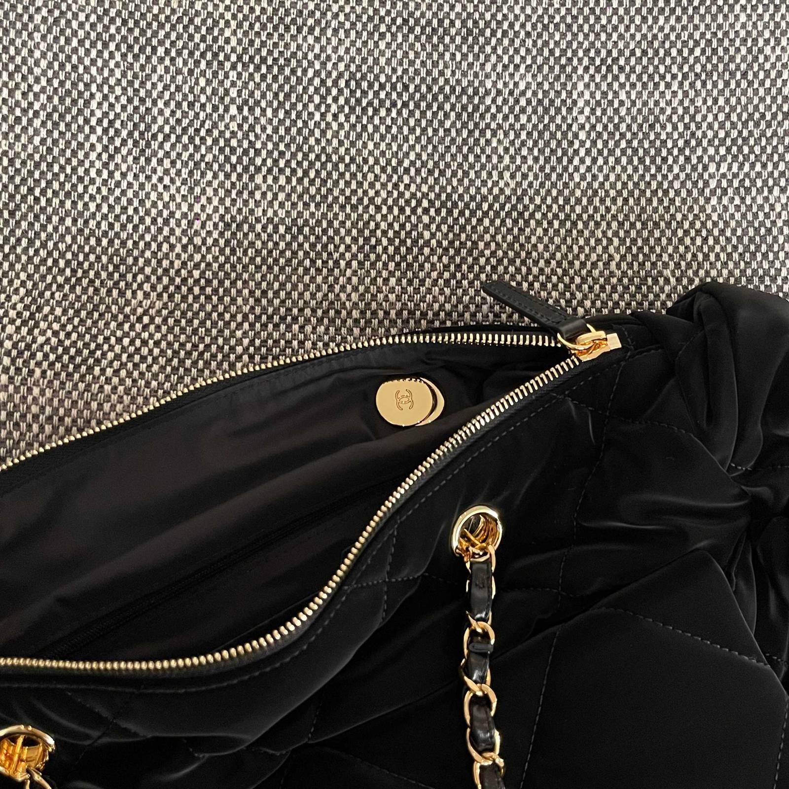 シャネル CHANEL マトラッセ ブラック ラムスキン フラップバッグ ゴールド金具 ターンロック レディース - 画像 11