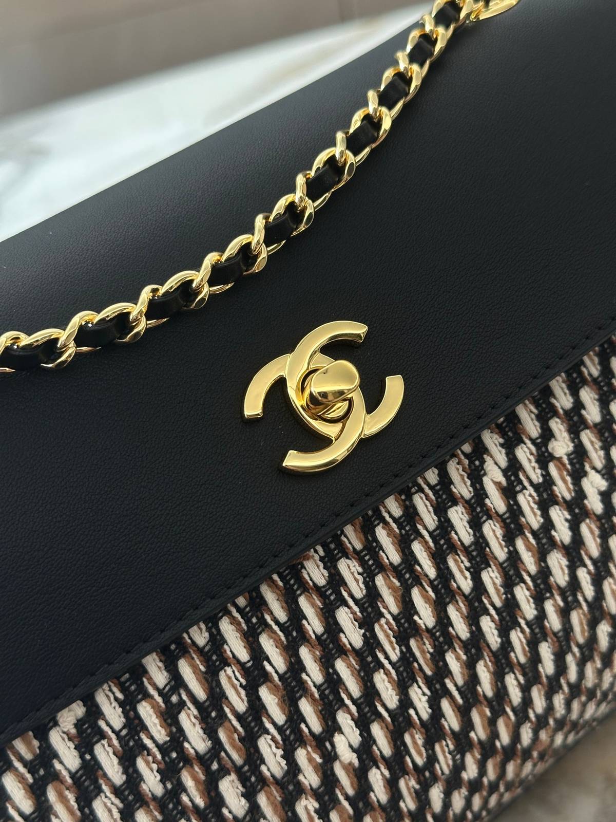 シャネル CHANEL マトラッセ チェーンショルダーバッグ キャビアスキン ゴールド金具 レディース ブラック ベージ - 画像 6