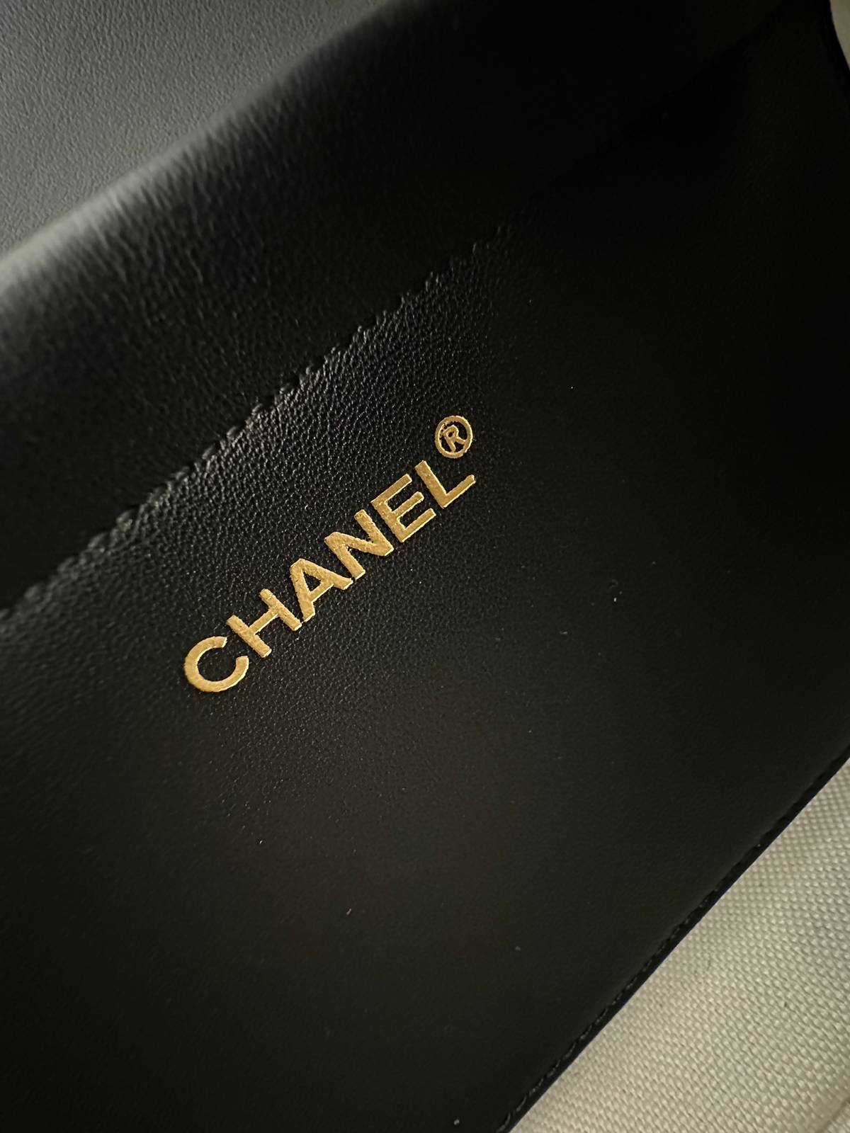 シャネル CHANEL マトラッセ チェーンショルダーバッグ キャビアスキン ゴールド金具 レディース ブラック ベージ - 画像 11