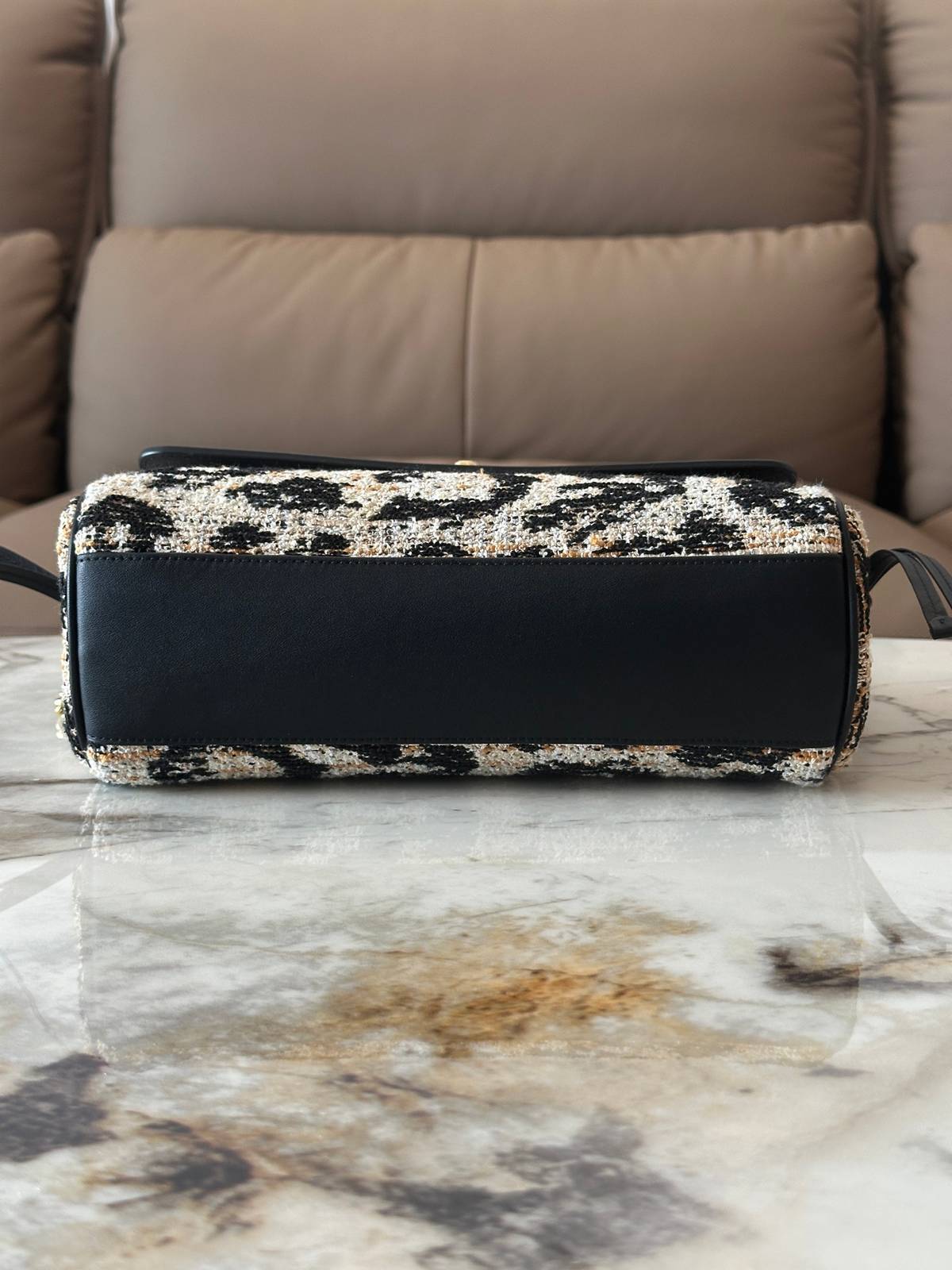 シャネル CHANEL マトラッセ チェーンショルダーバッグ キャビアスキン ゴールド金具 レディース ブラック ベージ - 画像 16