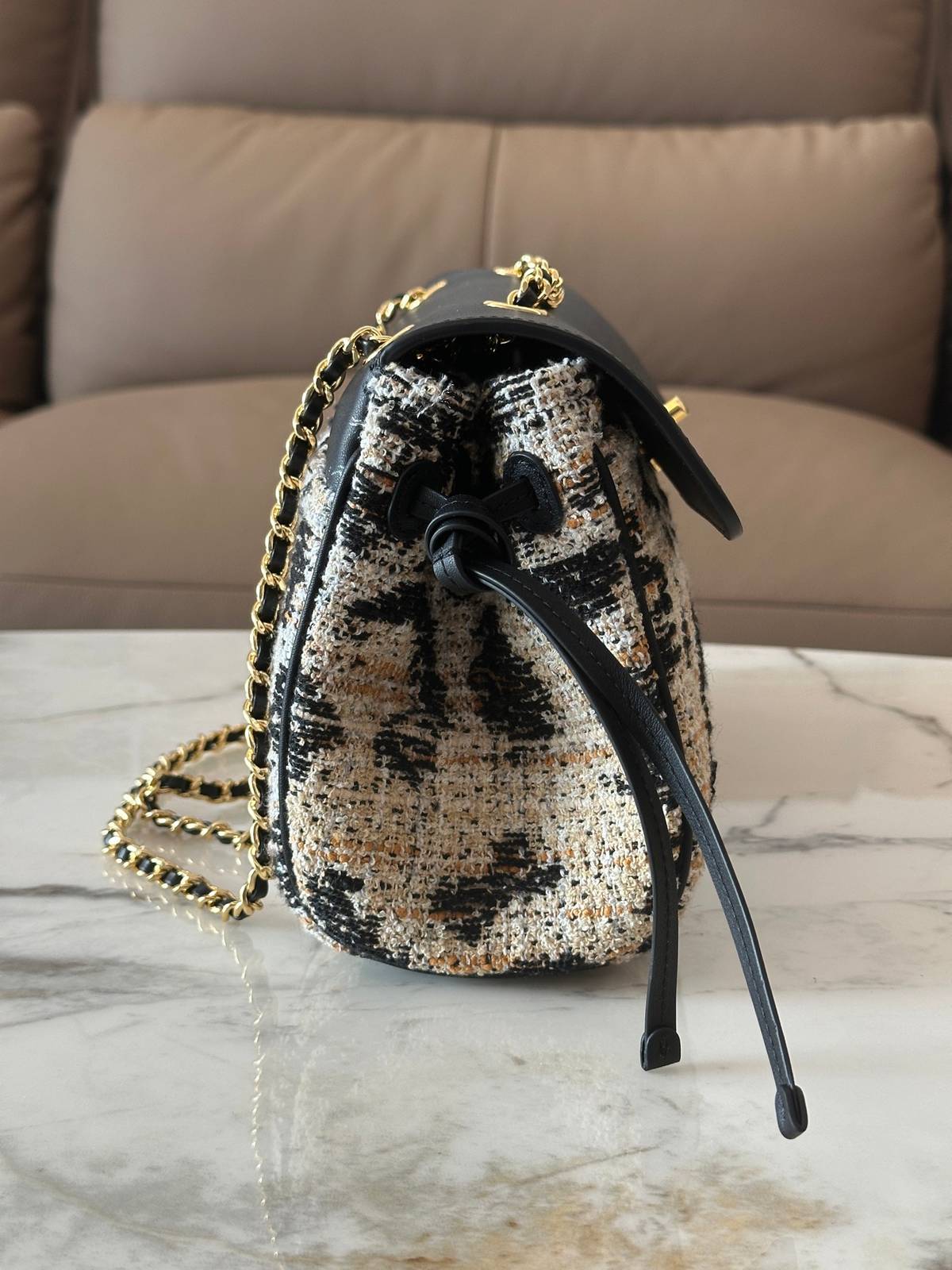 シャネル CHANEL マトラッセ チェーンショルダーバッグ キャビアスキン ゴールド金具 レディース ブラック ベージ - 画像 18