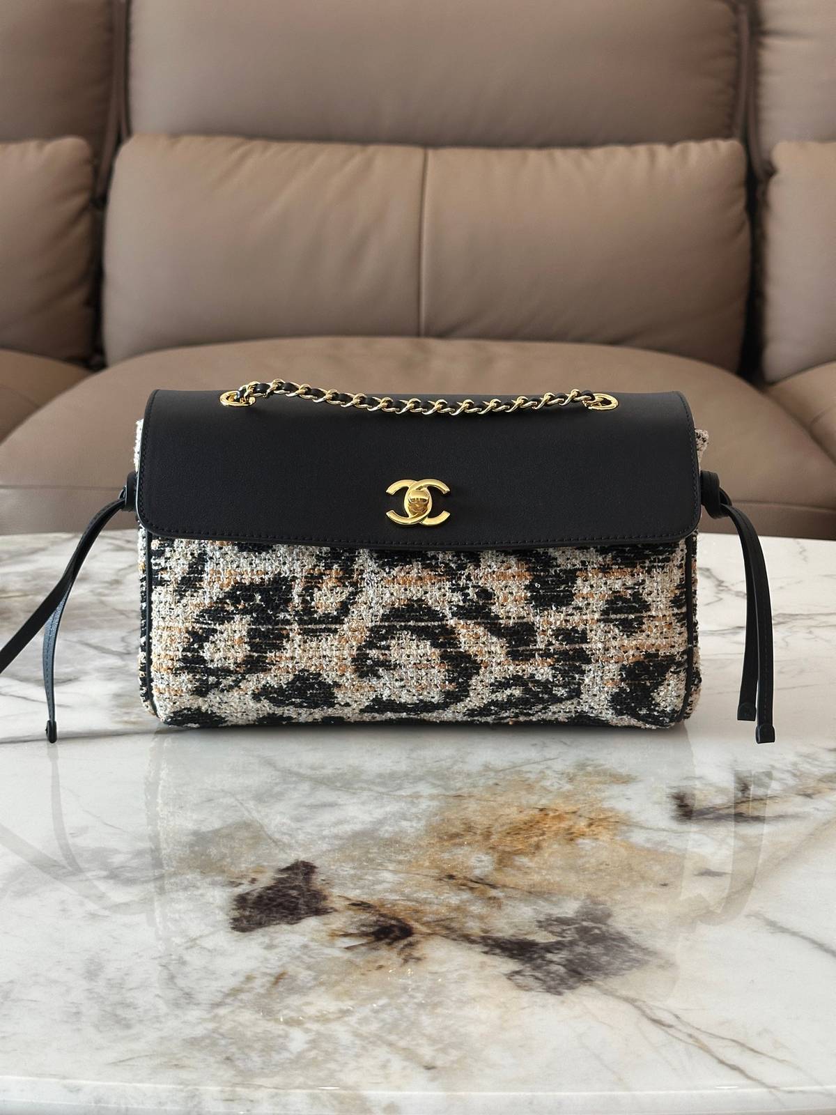 シャネル CHANEL マトラッセ チェーンショルダーバッグ キャビアスキン ゴールド金具 レディース ブラック ベージ - 画像 19