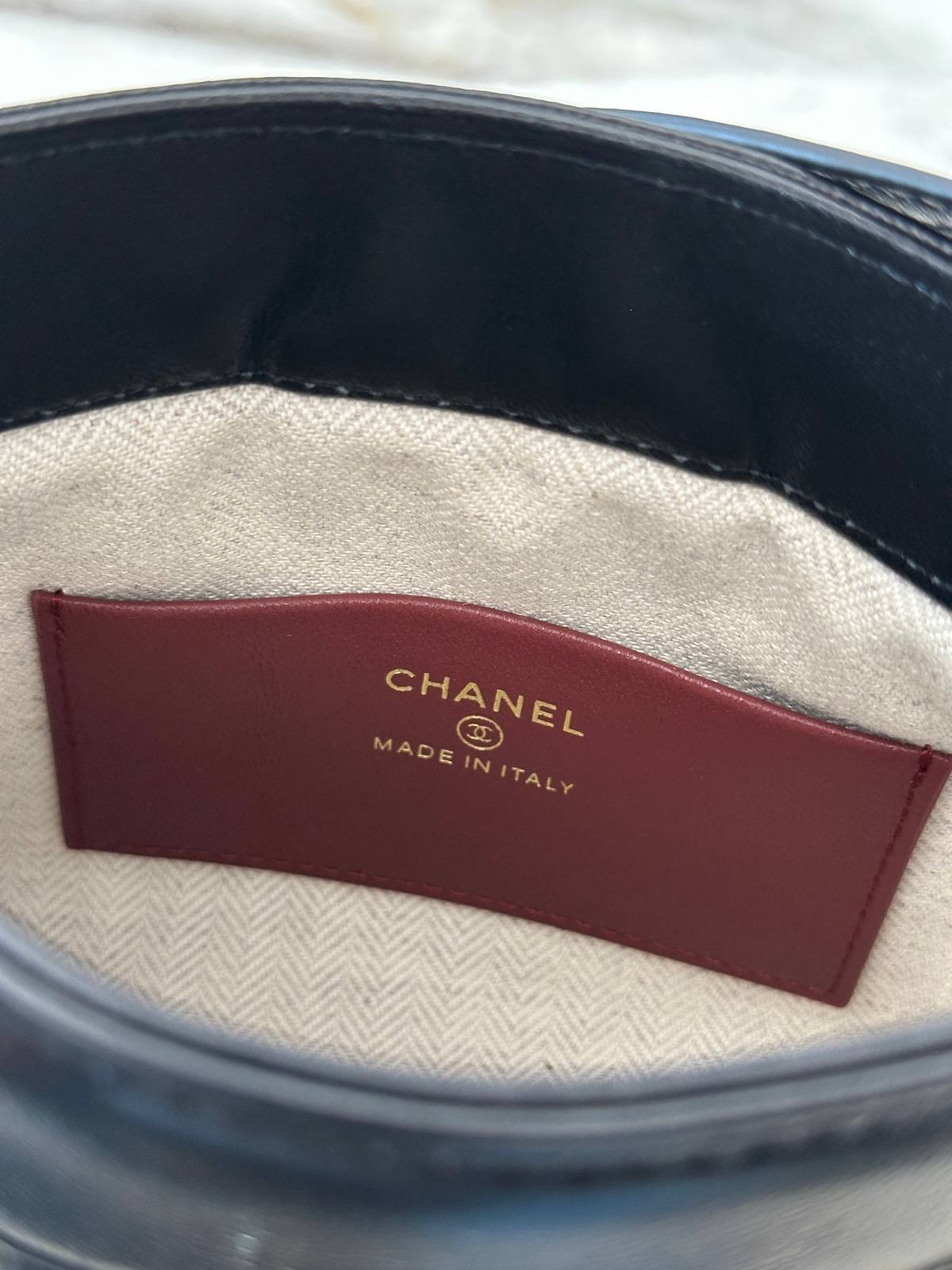 シャネル CHANEL マトラッセ キャビアスキン チェーンショルダーバッグ ゴールド金具 ブラック レディース - 画像 2