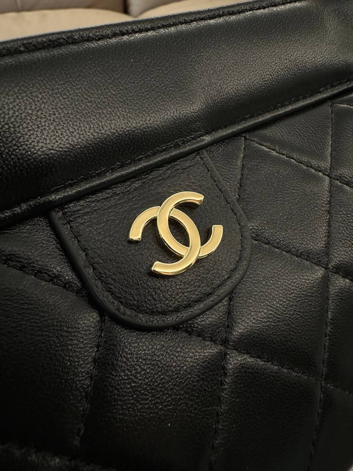 シャネル CHANEL マトラッセ キャビアスキン チェーンショルダーバッグ ゴールド金具 ブラック レディース - 画像 5