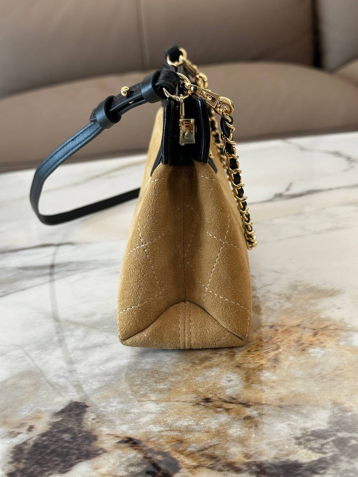 シャネル CHANEL マトラッセ キャビアスキン チェーンショルダーバッグ ゴールド金具 ブラック レディース - 画像 18