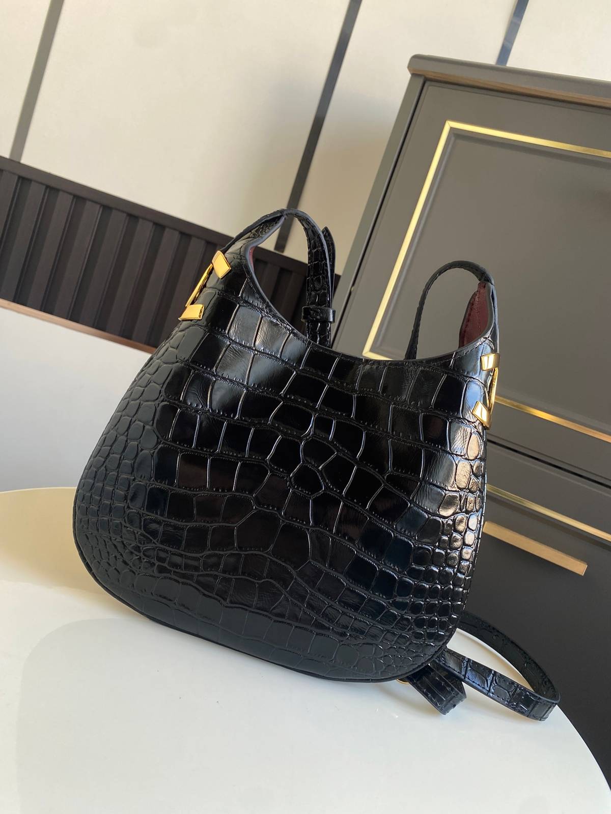 シャネル AS6479 マトラッセ キャビアスキン チェーンショルダーバッグ ゴールド金具 ボルドー裏地 レディース - 画像 9