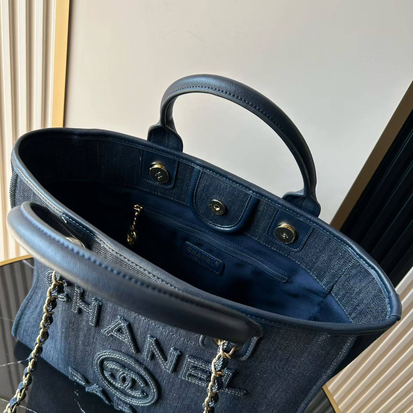 シャネル CHANEL AS3257 デニム チェーンショルダーバッグ ブラック ゴールド金具 レディース - 画像 5