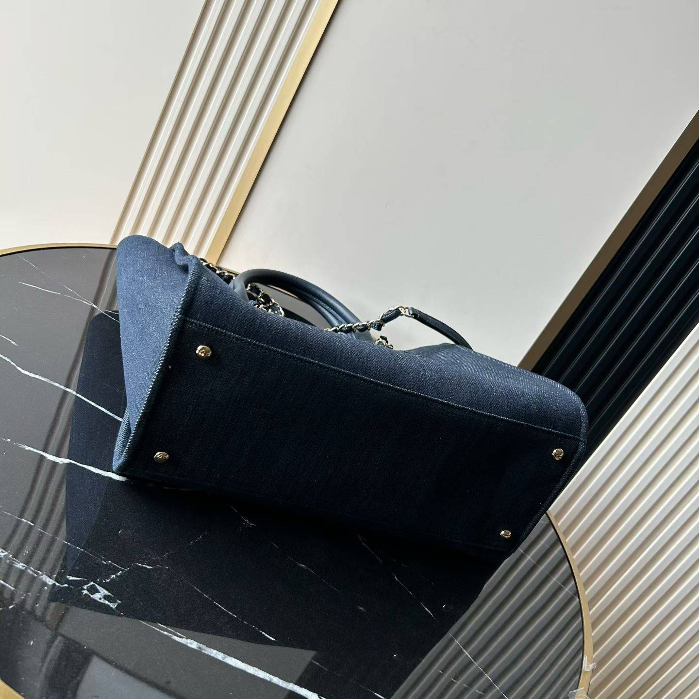 シャネル CHANEL AS3257 デニム チェーンショルダーバッグ ブラック ゴールド金具 レディース - 画像 6