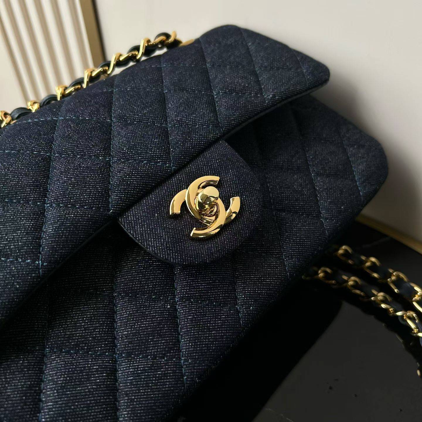 シャネル CHANEL マトラッセ チェーンショルダーバッグ キャビアスキン ゴールド金具 ホワイト レディース - 画像 8