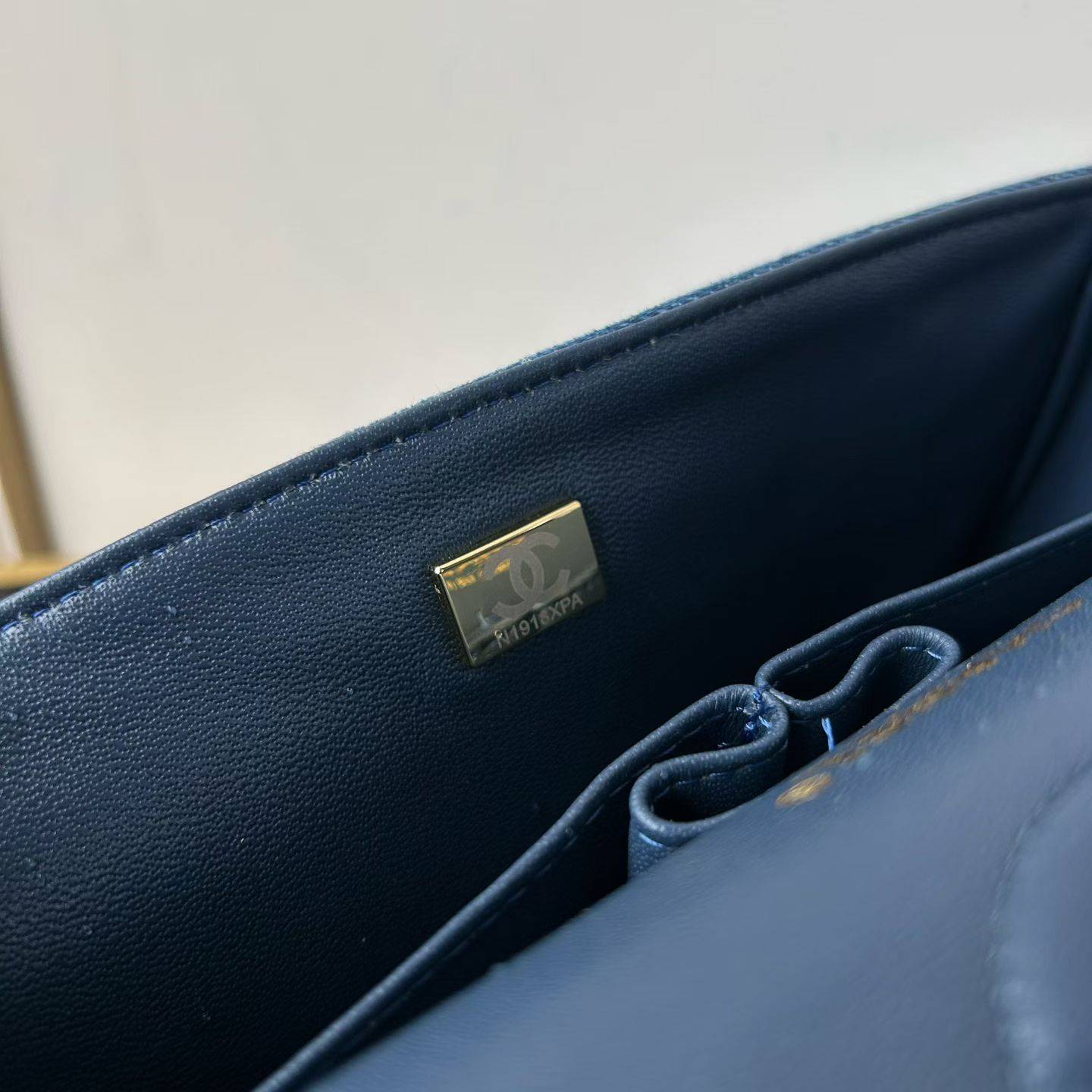 シャネル CHANEL マトラッセ チェーンショルダーバッグ キャビアスキン ゴールド金具 ホワイト レディース - 画像 20