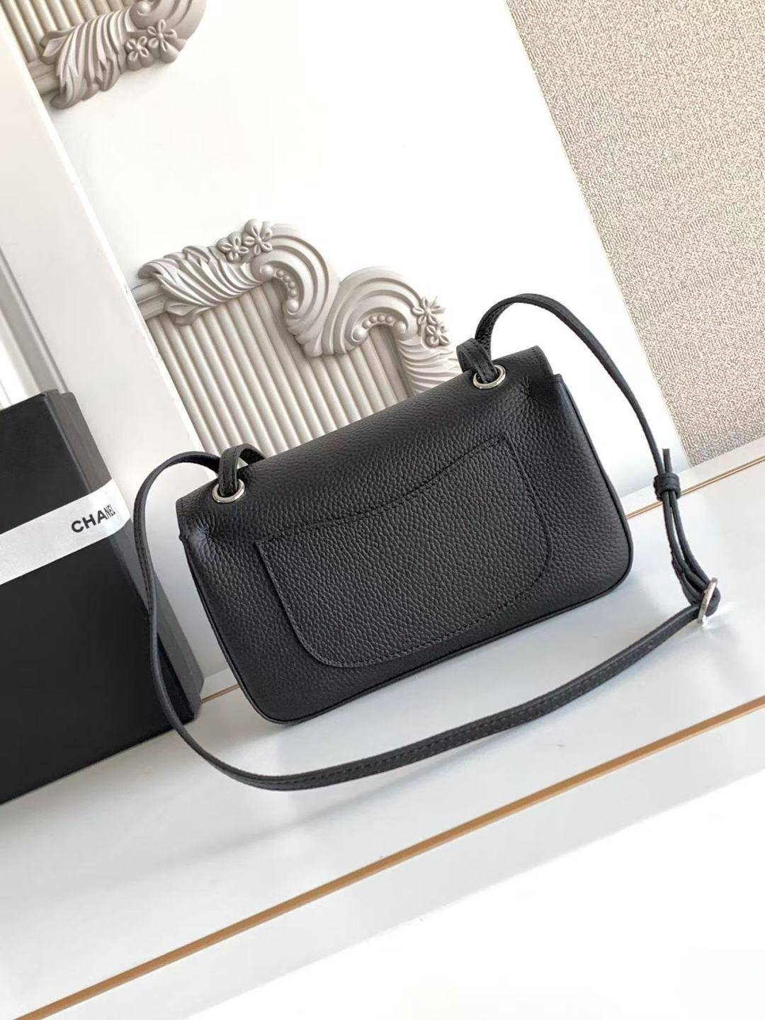シャネル CHANEL マトラッセ チェーンショルダーバッグ キャビアスキン ブラック ゴールド金具 レディース - 画像 9