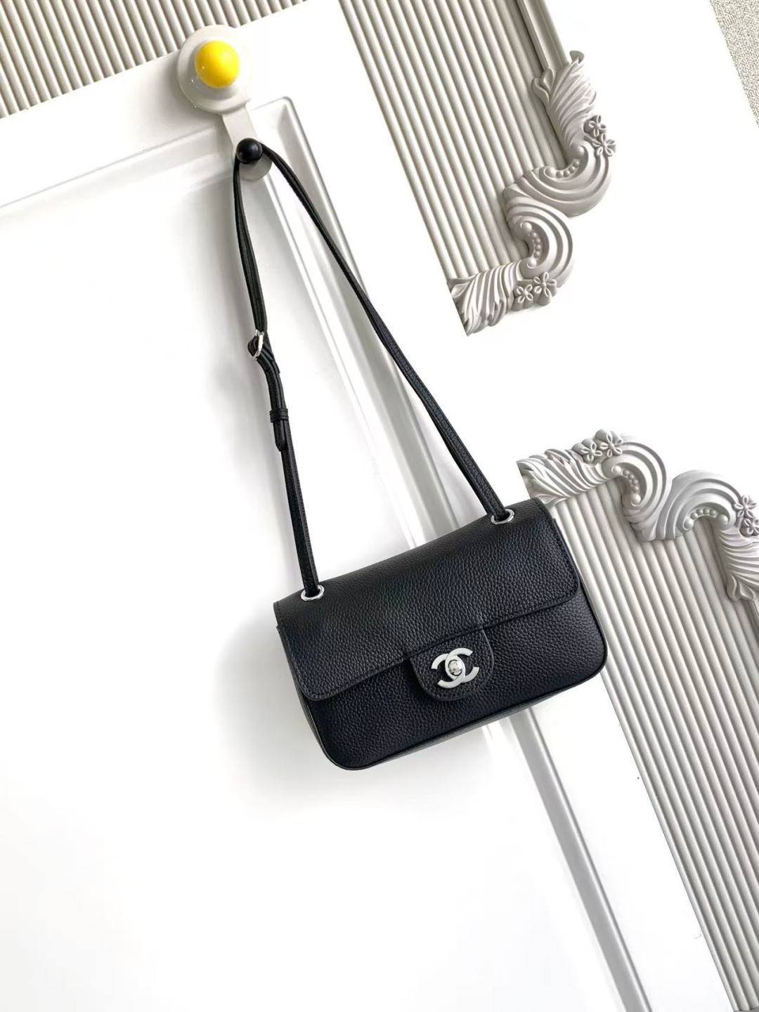 シャネル CHANEL マトラッセ チェーンショルダーバッグ キャビアスキン ブラック ゴールド金具 レディース - 画像 11