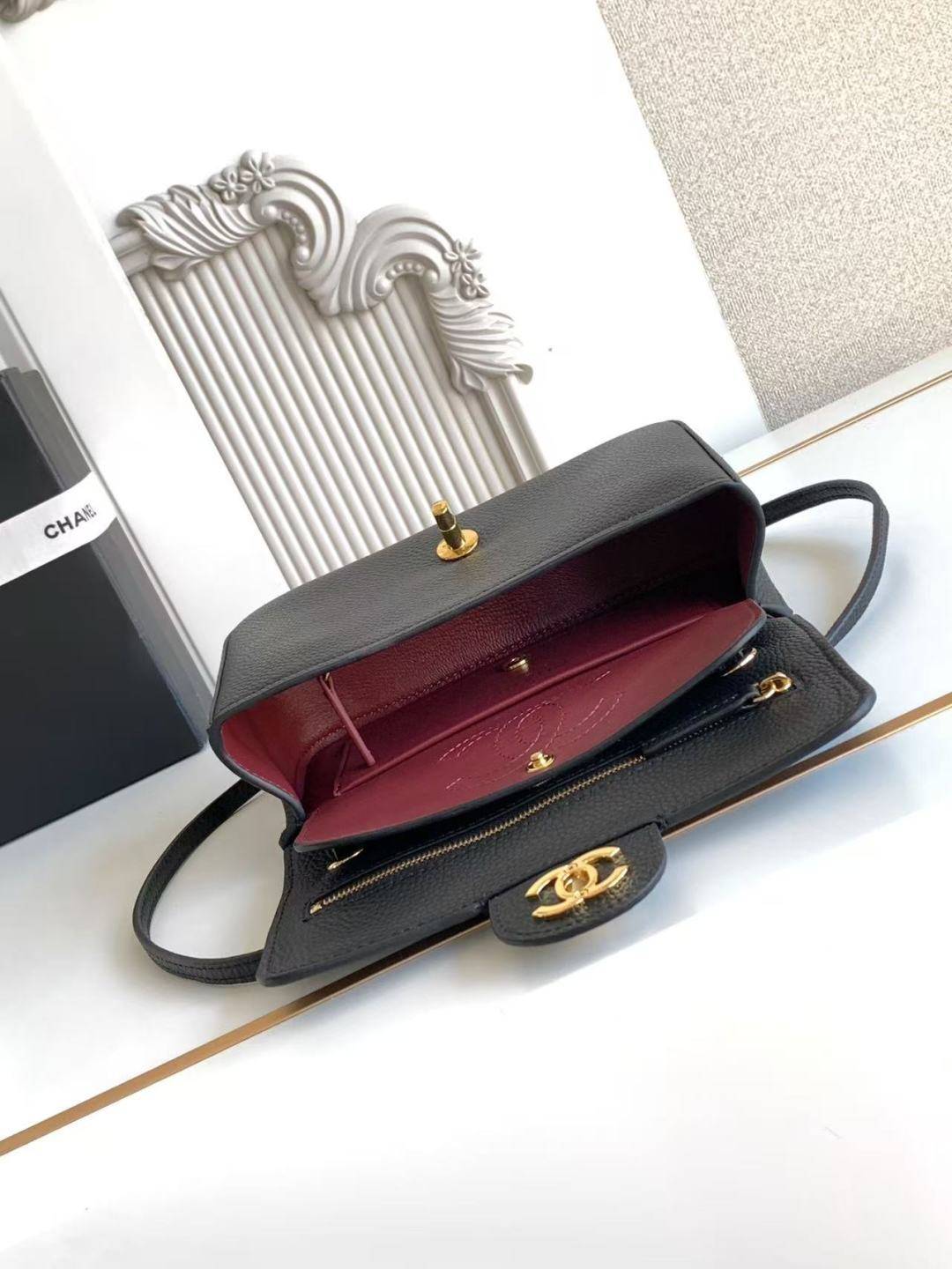 シャネル CHANEL マトラッセ チェーンショルダーバッグ キャビアスキン ブラック ゴールド金具 レディース - 画像 13