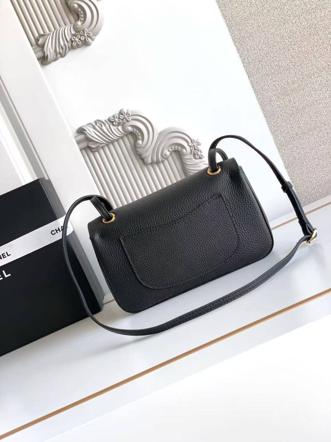 シャネル CHANEL マトラッセ チェーンショルダーバッグ キャビアスキン ブラック ゴールド金具 レディース - 画像 19