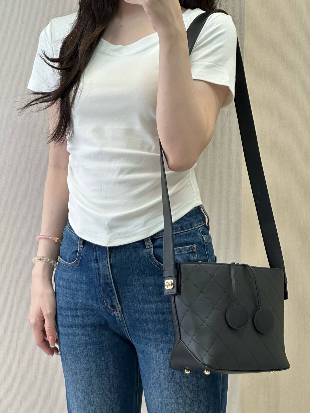 シャネル CHANEL マトラッセ ラムスキン チェーンショルダーバッグ ブラック ゴールド金具 レディース - 画像 6