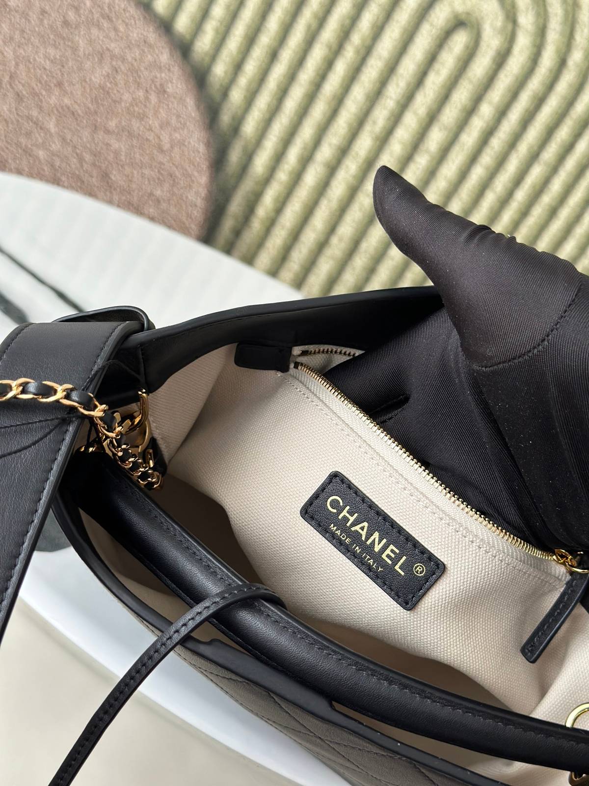 シャネル CHANEL マトラッセ ラムスキン チェーンショルダーバッグ ブラック ゴールド金具 レディース - 画像 8