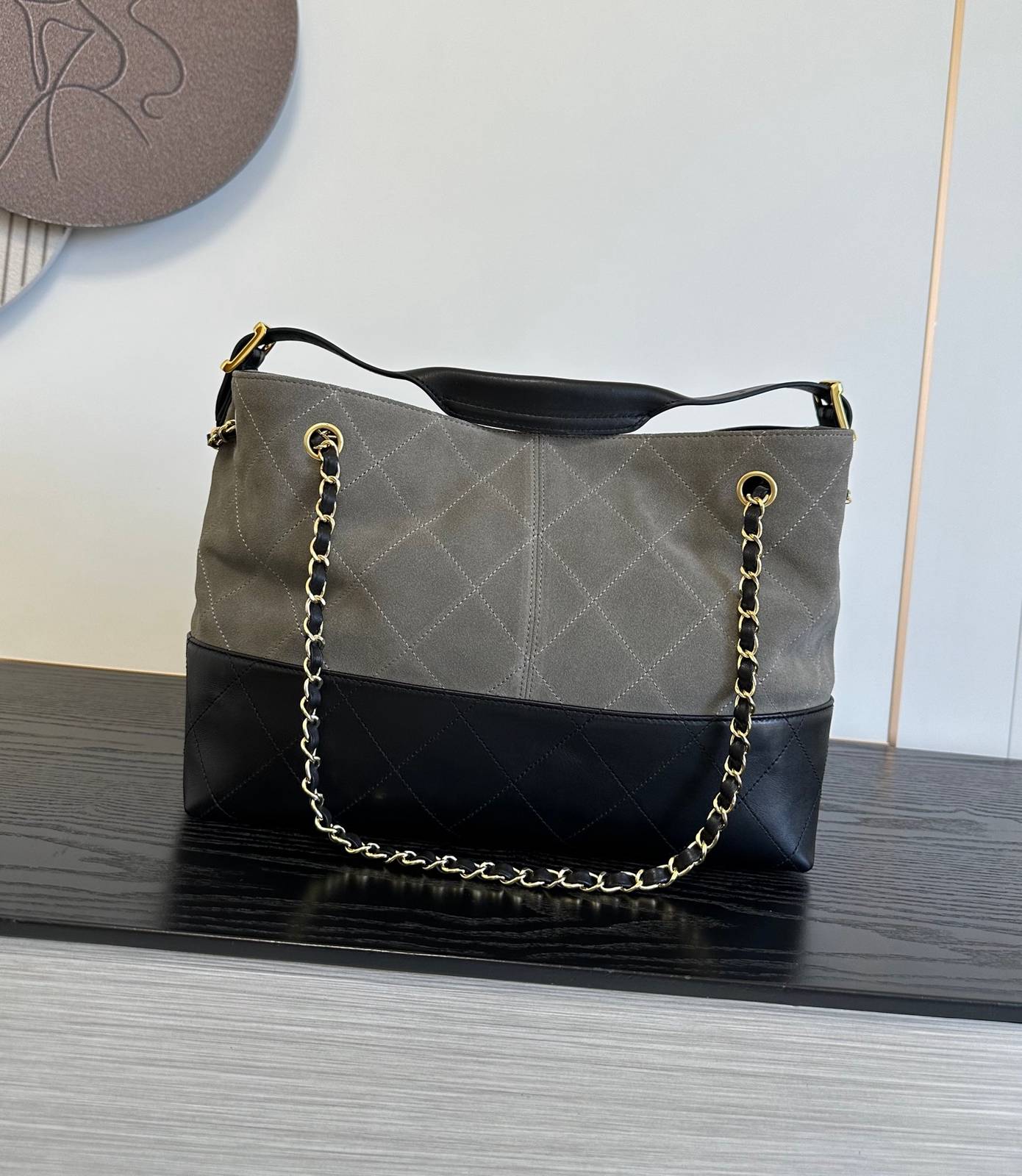 CHANEL シャネル マトラッセ ラムスキン ココマーク チェーンショルダーバッグ ゴールド金具 ブラック グレー レ - 画像 8