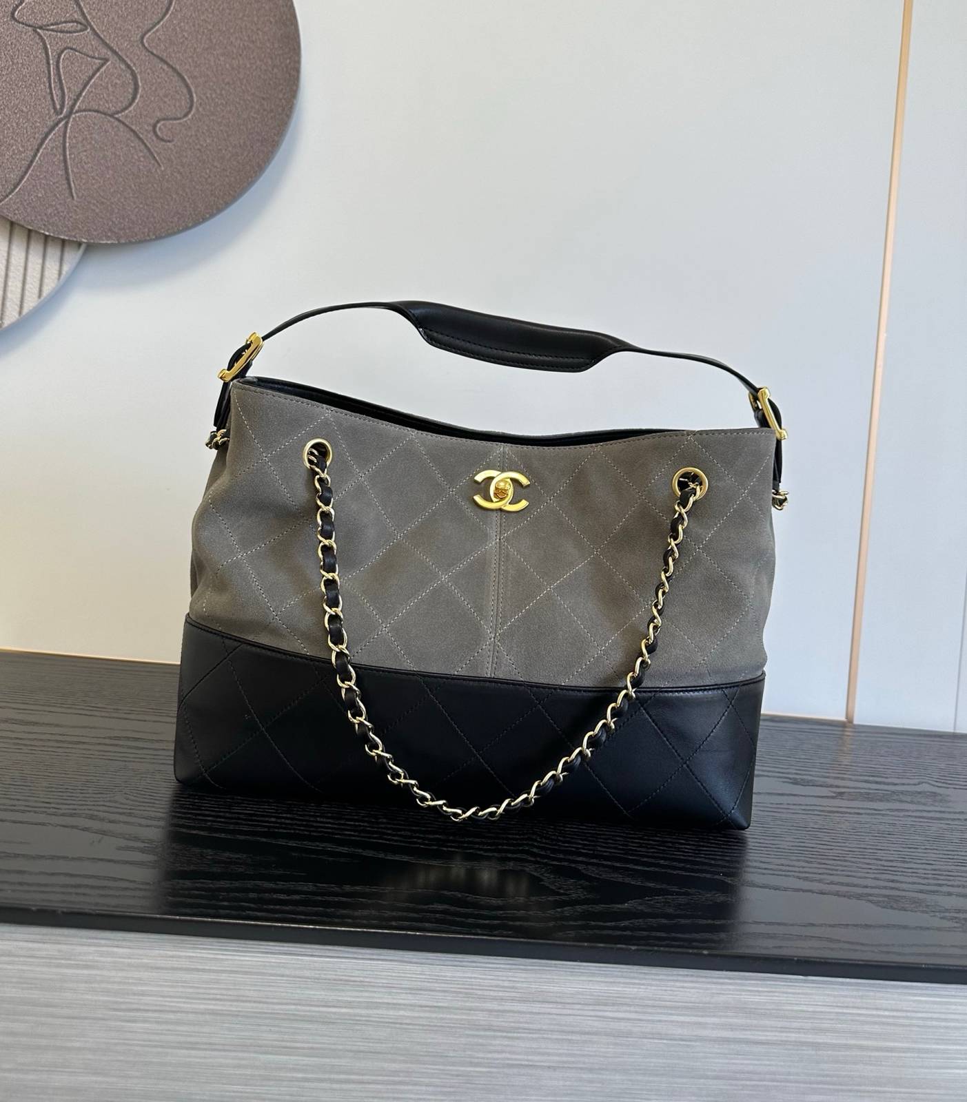 CHANEL シャネル マトラッセ ラムスキン ココマーク チェーンショルダーバッグ ゴールド金具 ブラック グレー レ - 画像 10