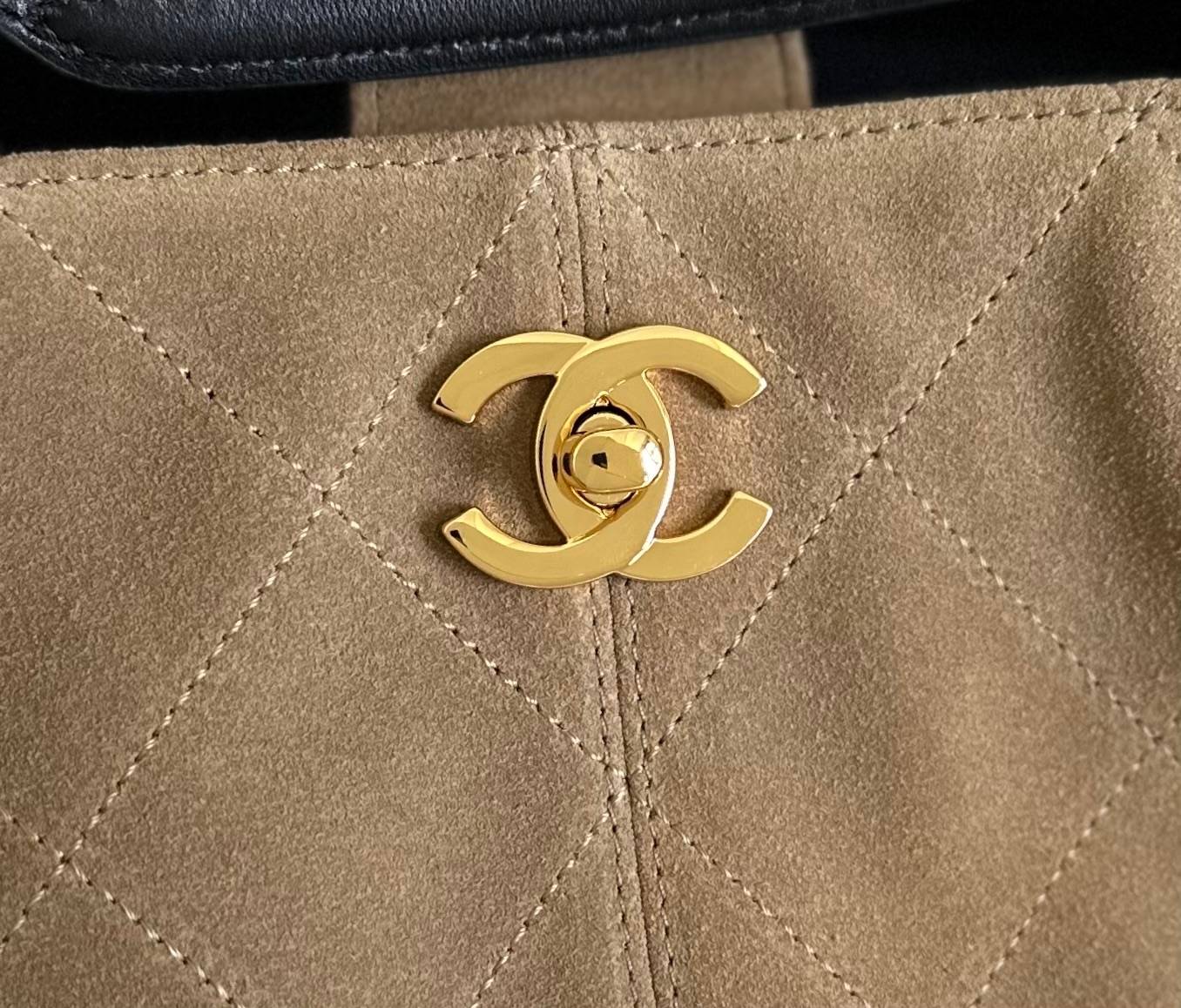 CHANEL シャネル マトラッセ ラムスキン ココマーク チェーンショルダーバッグ ゴールド金具 ブラック グレー レ - 画像 14