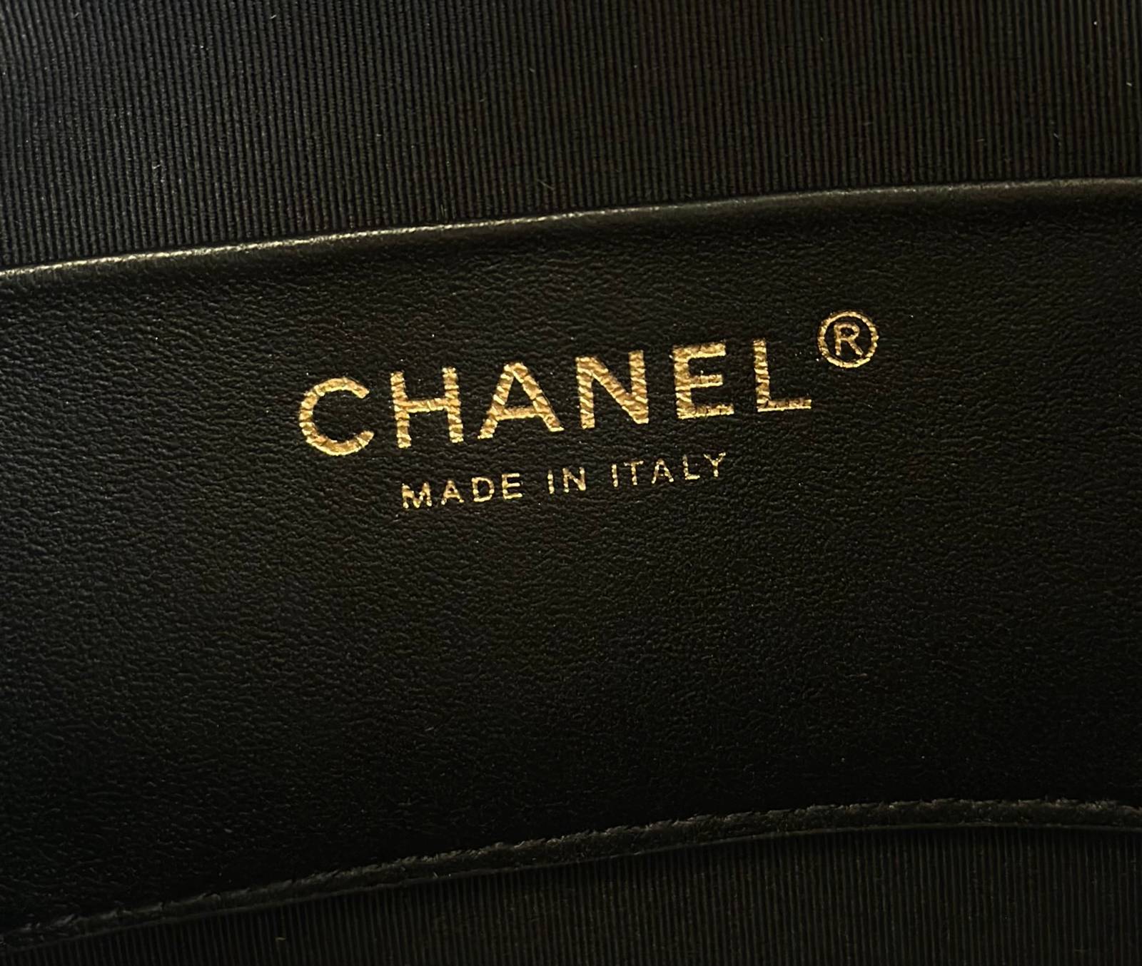 シャネル CHANEL マトラッセ ラムスキン チェーンショルダーバッグ ブラック ゴールド金具 レディース - 画像 2