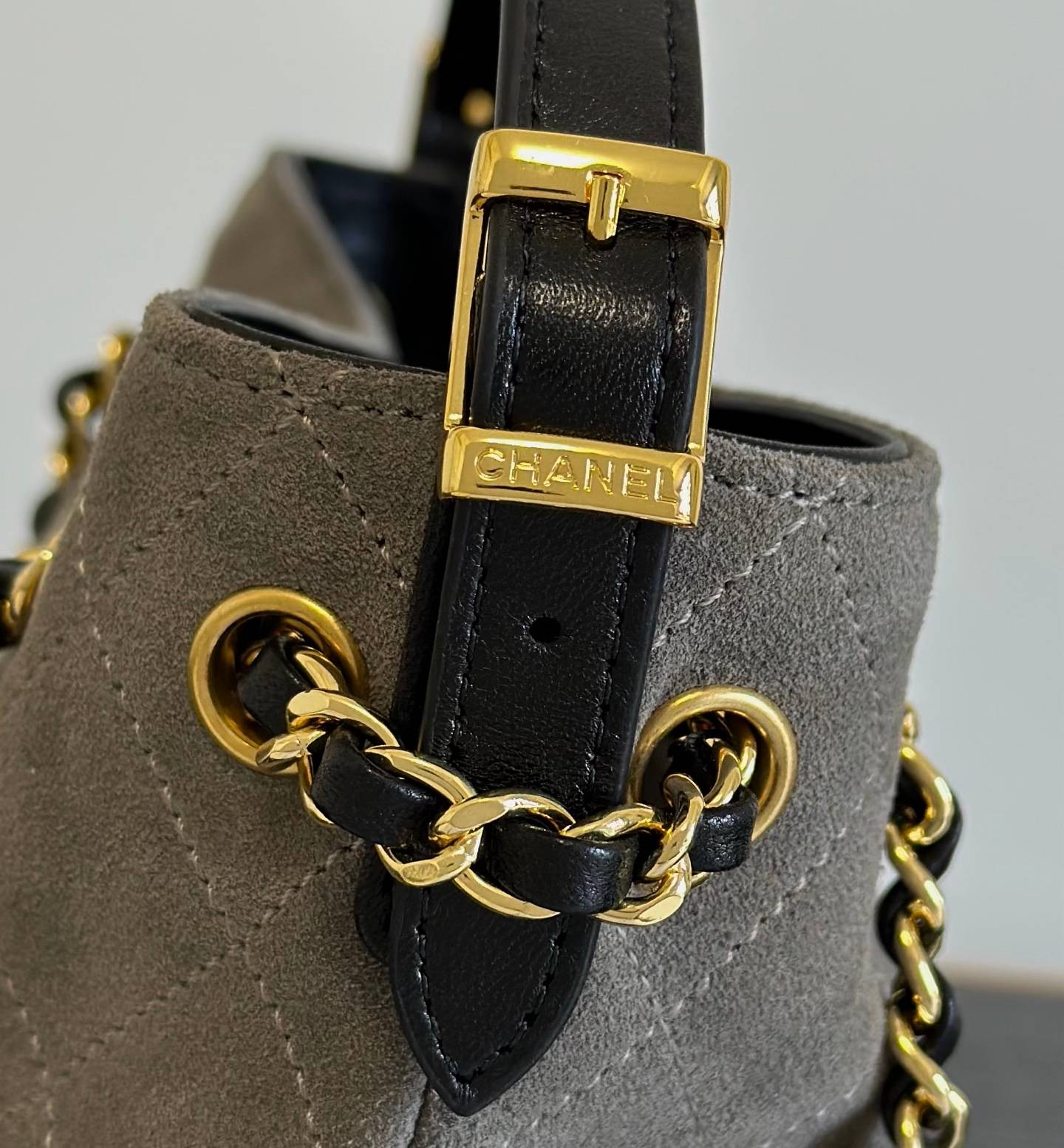 シャネル CHANEL マトラッセ ラムスキン チェーンショルダーバッグ ブラック ゴールド金具 レディース - 画像 4