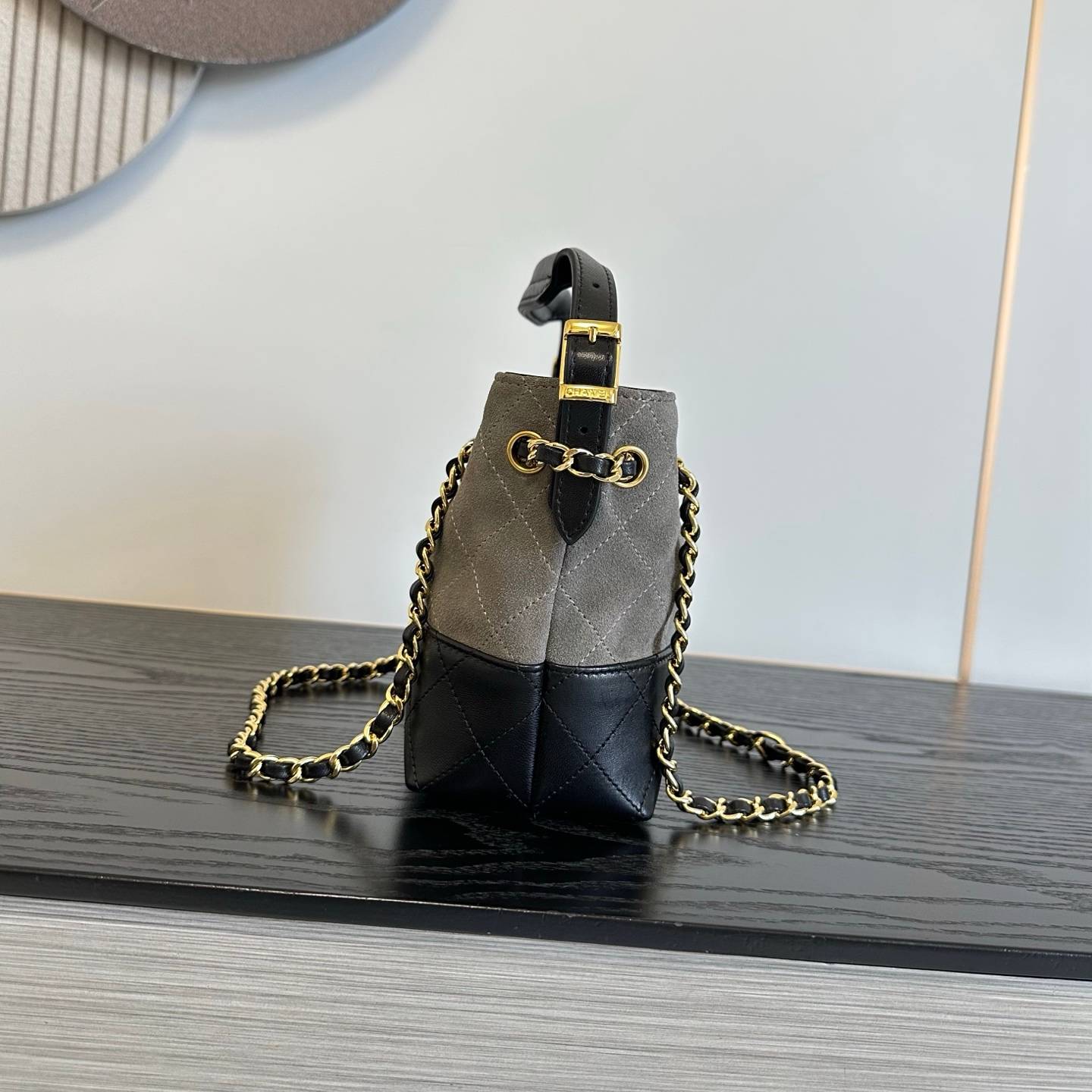シャネル CHANEL マトラッセ ラムスキン チェーンショルダーバッグ ブラック ゴールド金具 レディース - 画像 9
