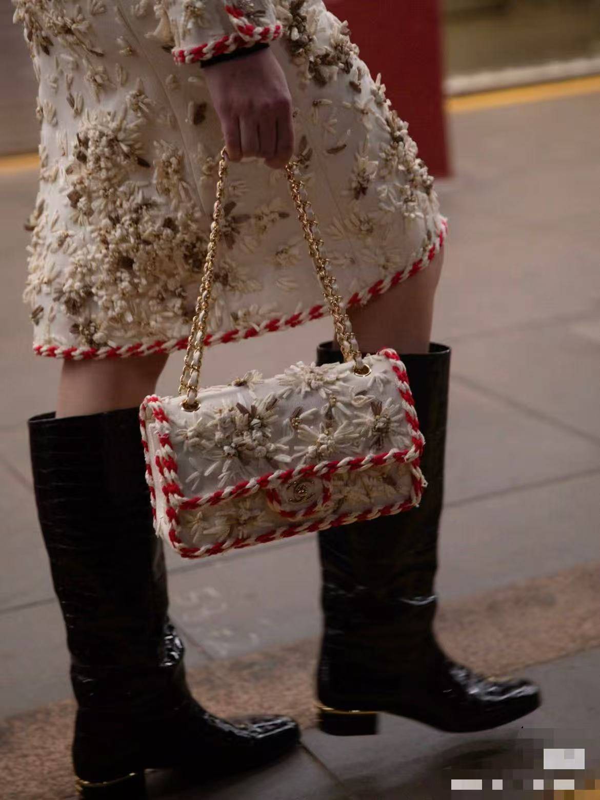 シャネル CHANEL 26a フラップバッグ マトラッセ ラムスキン ホワイト ゴールド金具 レザー編み込みチェーン - 画像 5