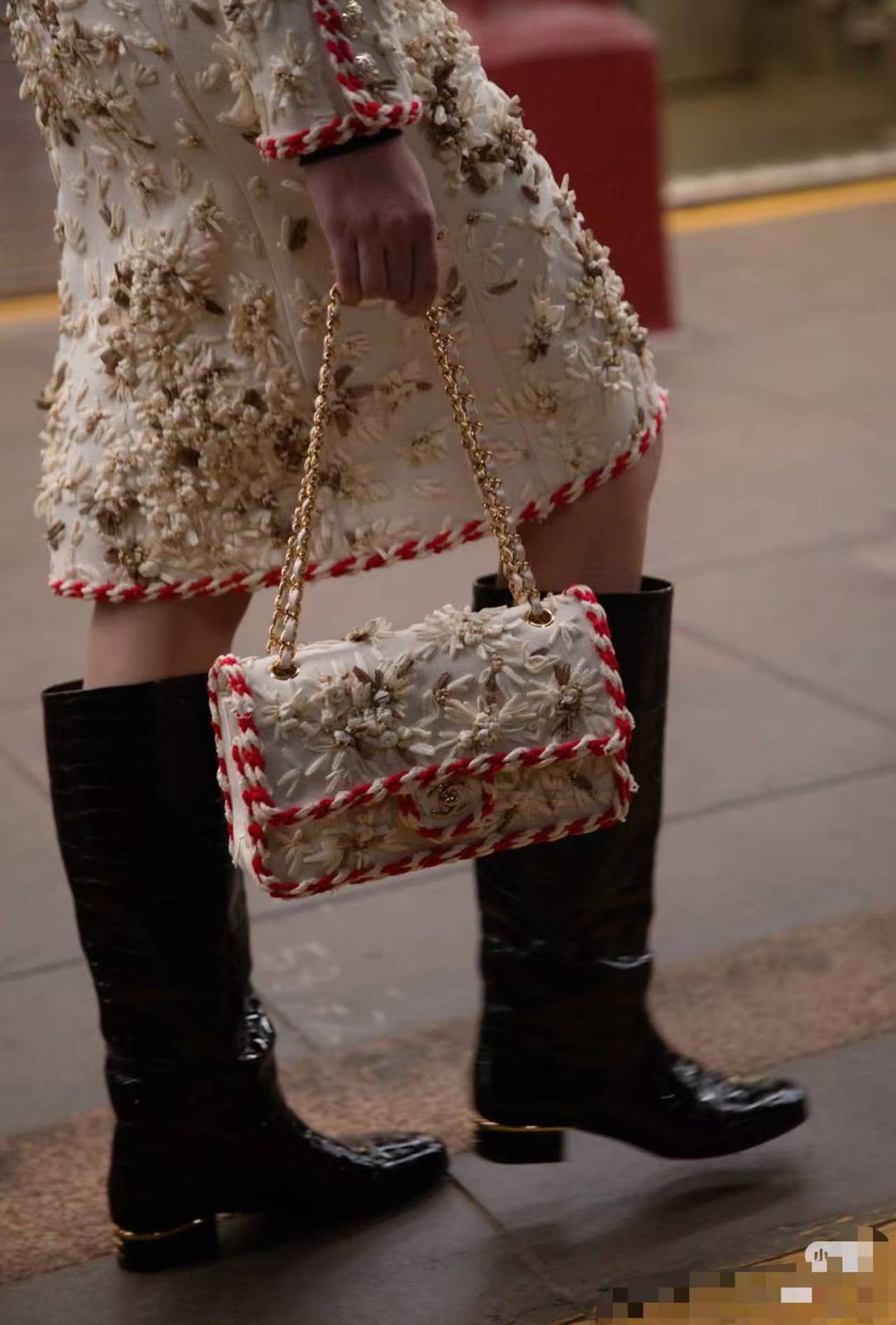 シャネル CHANEL 26a フラップバッグ マトラッセ ラムスキン ホワイト ゴールド金具 レザー編み込みチェーン - 画像 8