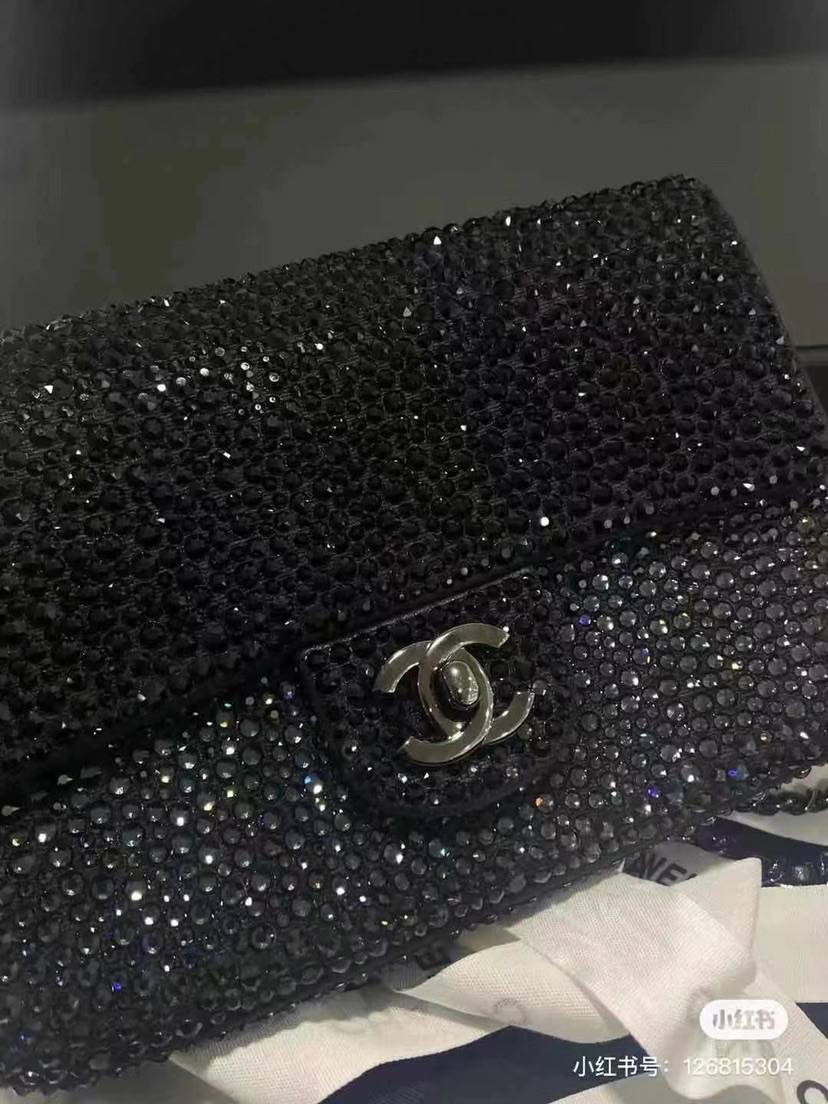 シャネル CHANEL マトラッセ ラムスキン チェーンショルダーバッグ ゴールド金具 ミニサイズ レディース - 画像 2