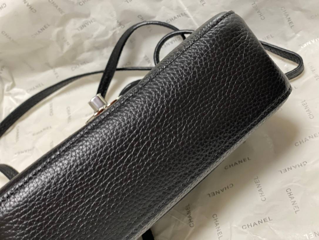 シャネル CHANEL マトラッセ ミニフラップバッグ キャビアスキン ゴールド金具 レディース ブラック - 画像 14