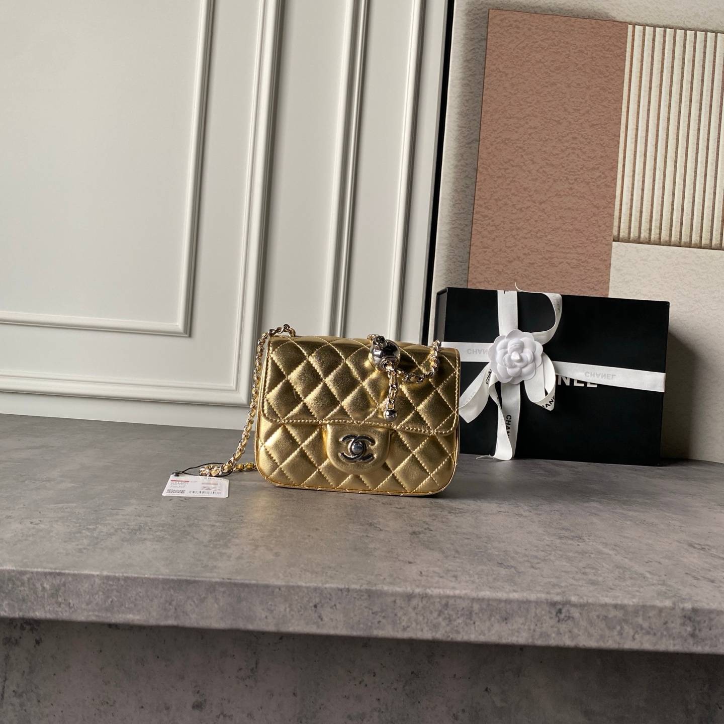シャネル CHANEL マトラッセ ミニフラップバッグ キャビアスキン ゴールド金具 レザー編み込みチェーン ブラック - 画像 19