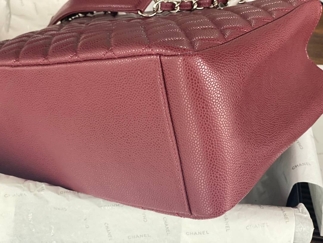 シャネル CHANEL マトラッセ チェーンショルダーバッグ キャビアスキン ゴールド金具 ブラック ホワイト ベージュ - 画像 5