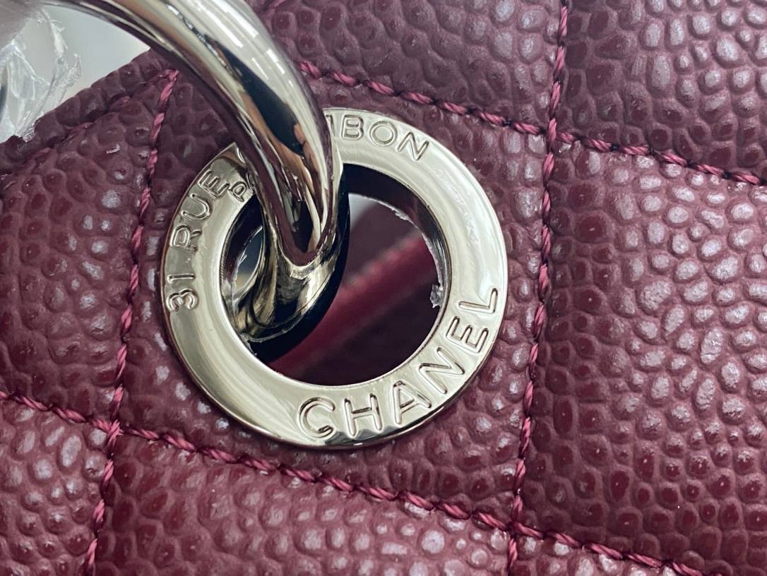シャネル CHANEL マトラッセ チェーンショルダーバッグ キャビアスキン ゴールド金具 ブラック ホワイト ベージュ - 画像 8