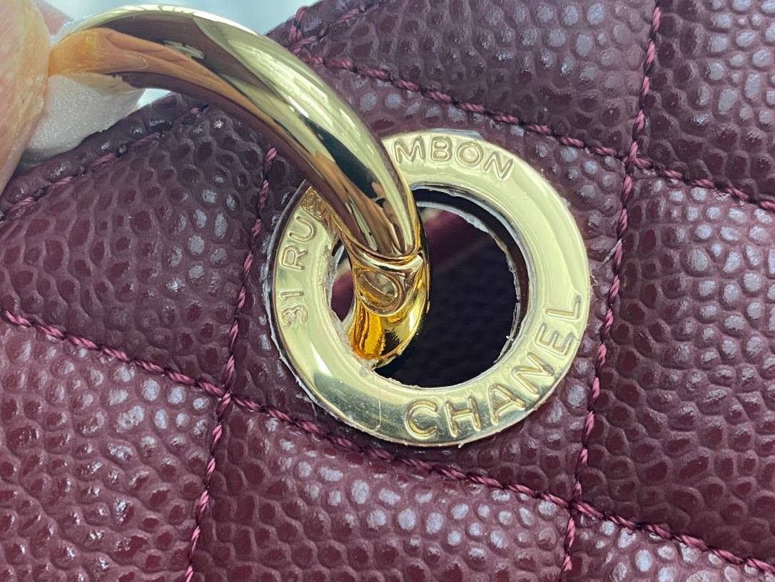 シャネル CHANEL マトラッセ チェーンショルダーバッグ キャビアスキン ゴールド金具 ブラック ホワイト ベージュ - 画像 17